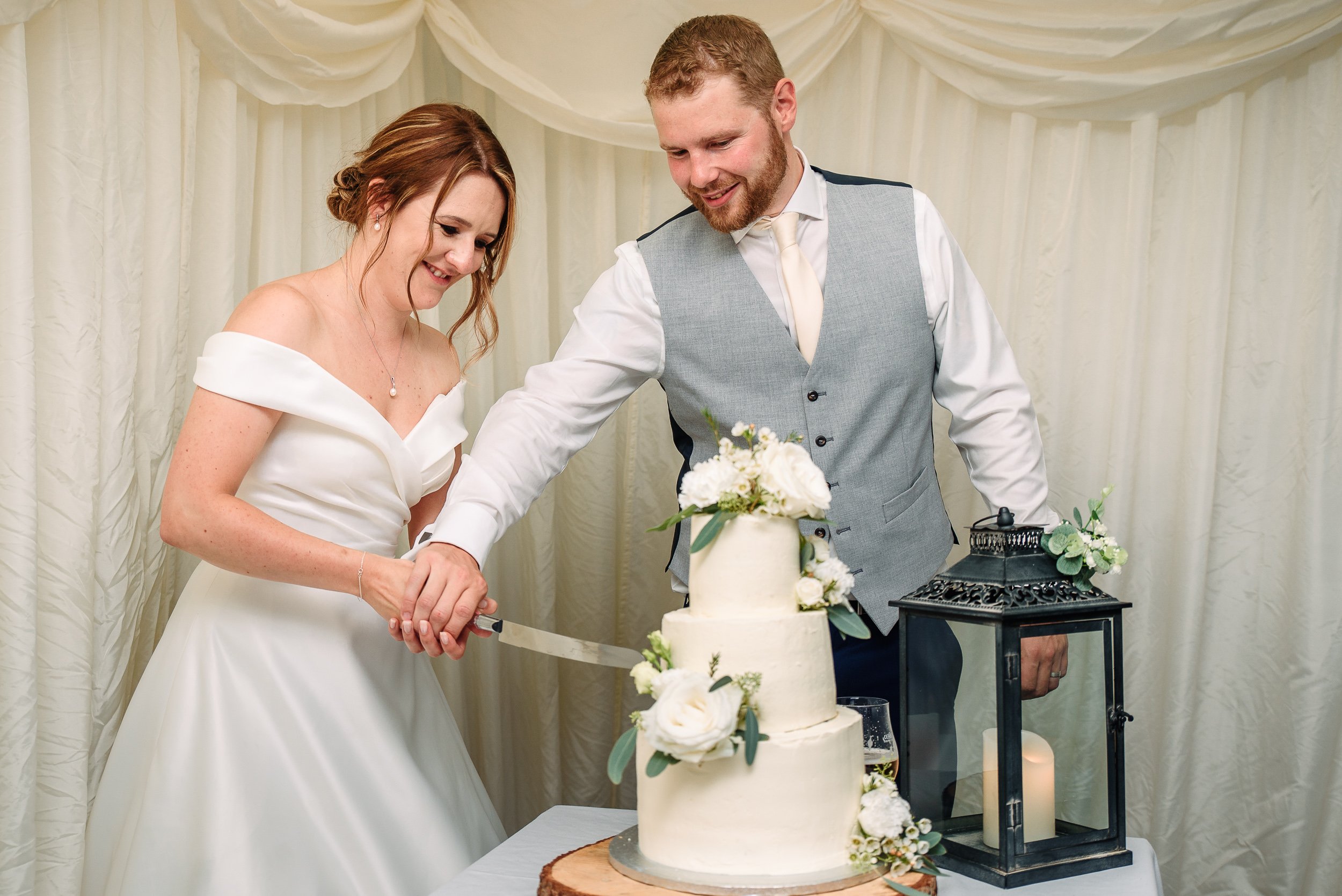 Pentre Mawr Country House Wedding Photographer-068_.jpg