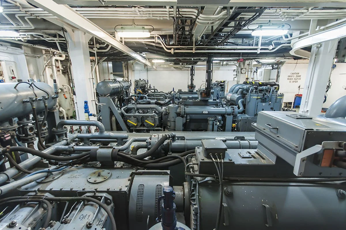 Overview of machine room on a vessel.