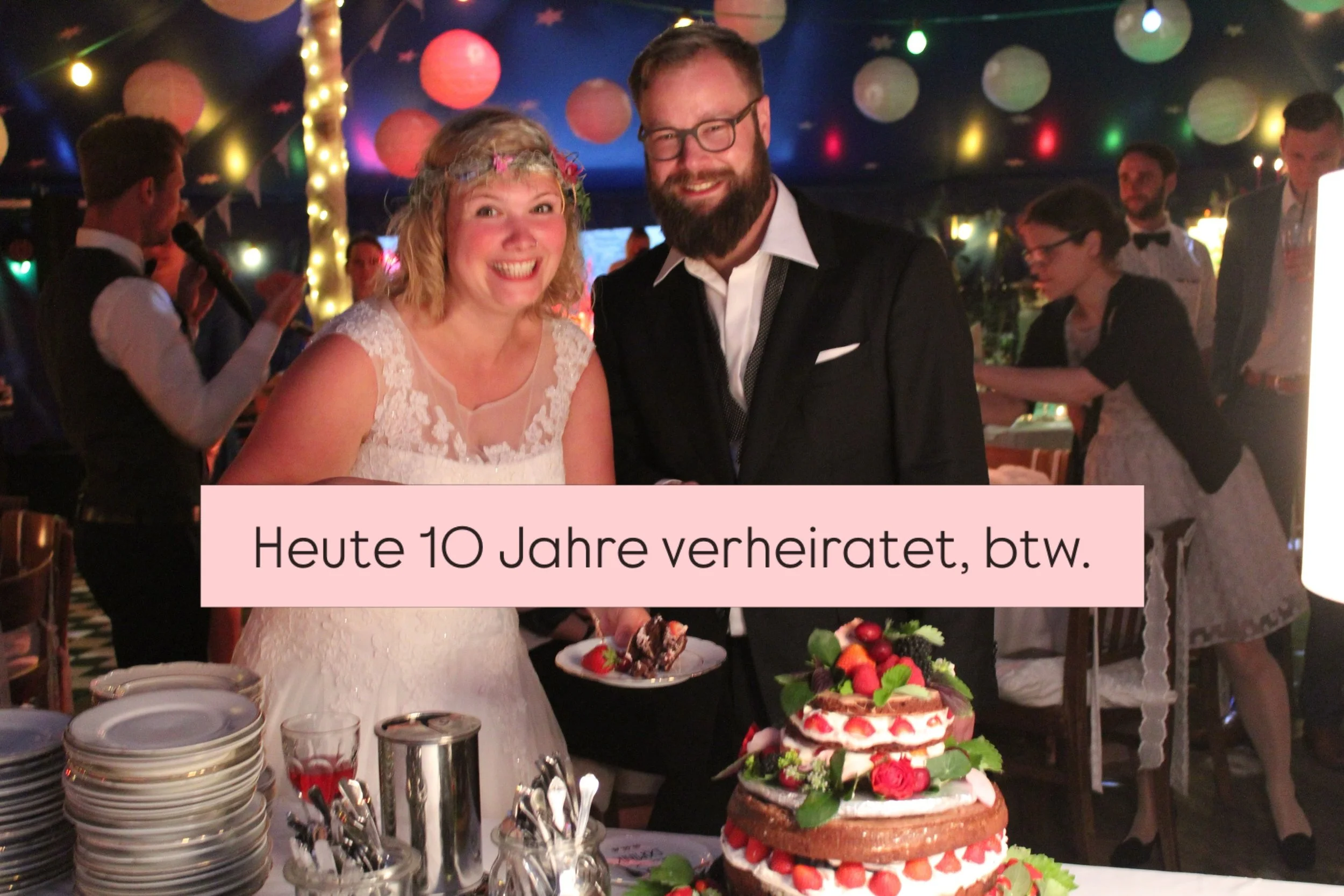 Was geht eigentlich ab?! ZEHN Jahre The Schmitts 🩷

Das war wild, bunt, chaotisch, herausfordernd, laut, leise und nie langweilig. Auf die n&auml;chsten 10! Nur mit dir!🙌💘

#loveandwildhearts
