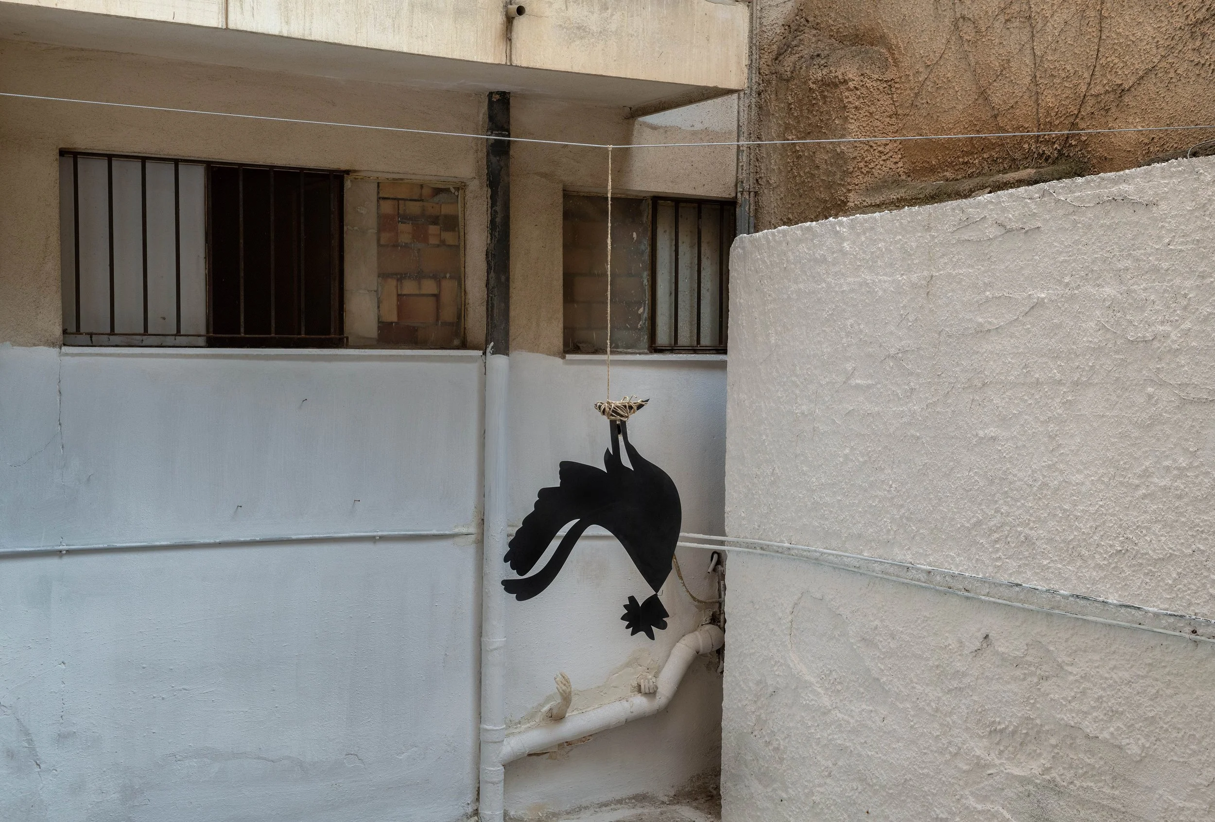 Foundation (2025)
Black sheet metal
64 × 60 × 0.2 cm
Θεμέλιο (2025)
Μαύρη λαμαρίνα
64 × 60 × 0.2 εκ.