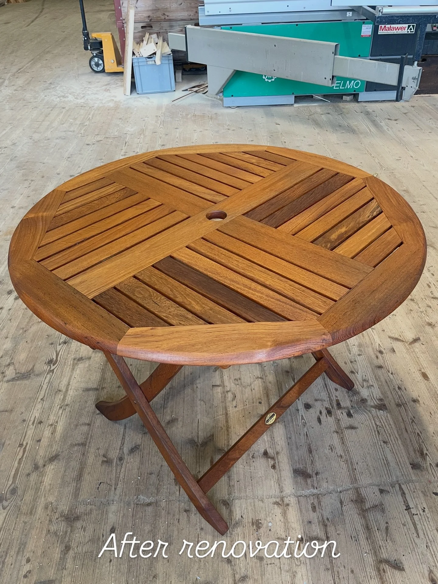 Teak table renovation to enjoy outdoor dinners all summer long! 

#tablerenovation #woodentable #woodworking