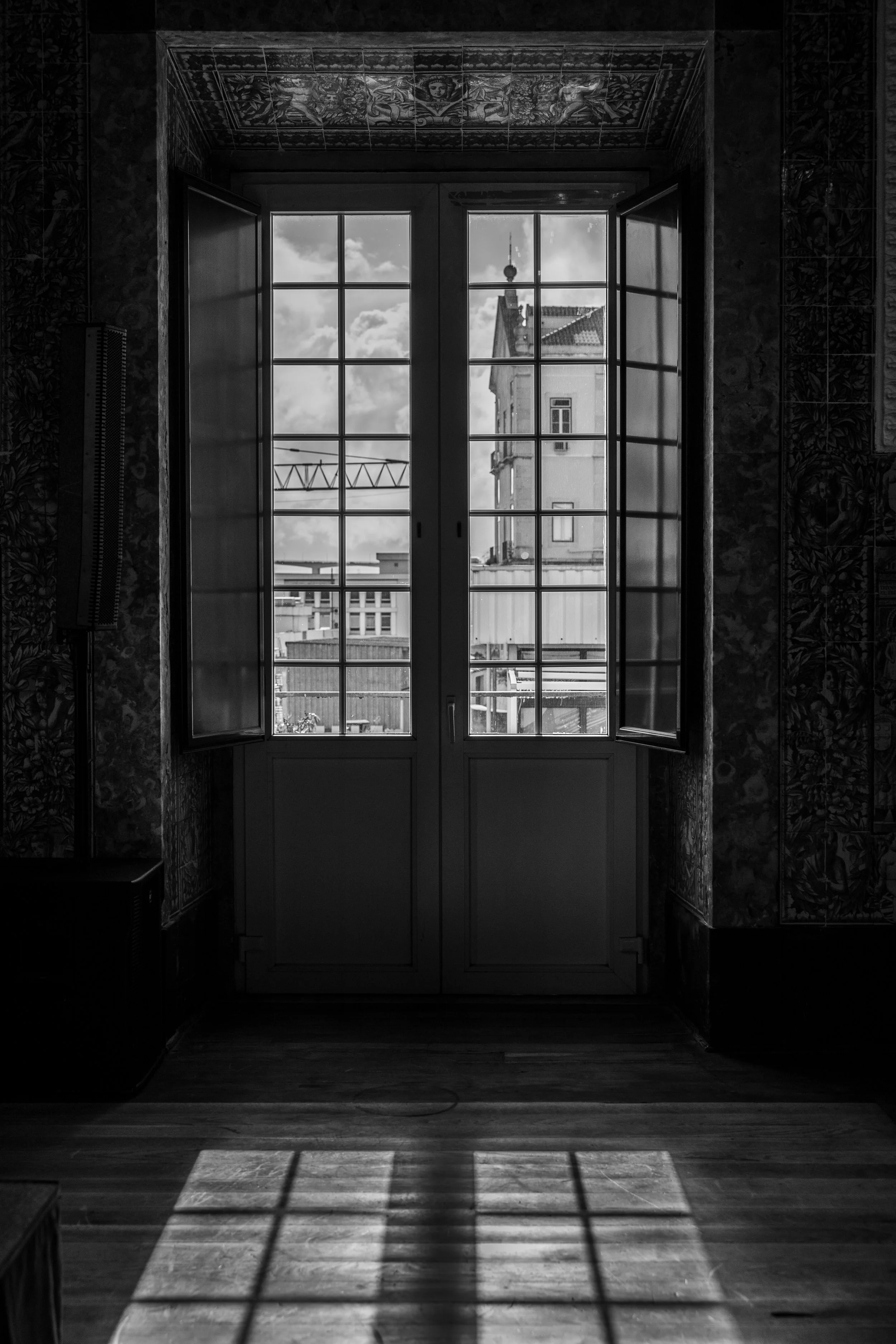 Quiet Threshold