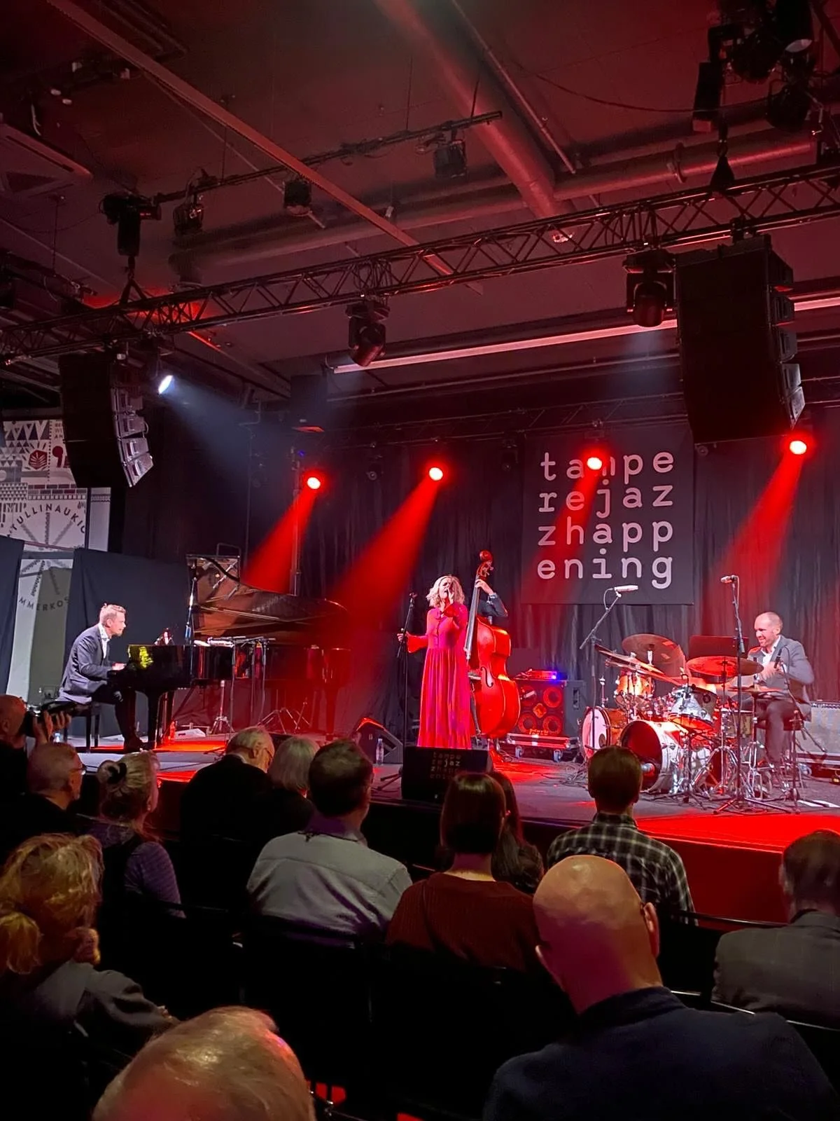 Just a couple of days ago I was watching this year's stretch of the Tampere Jazz Happening Paja Congress from the train window, and it prompted me to take a couple of photos of the Tampere Jazz Happening exactly two weeks ago.