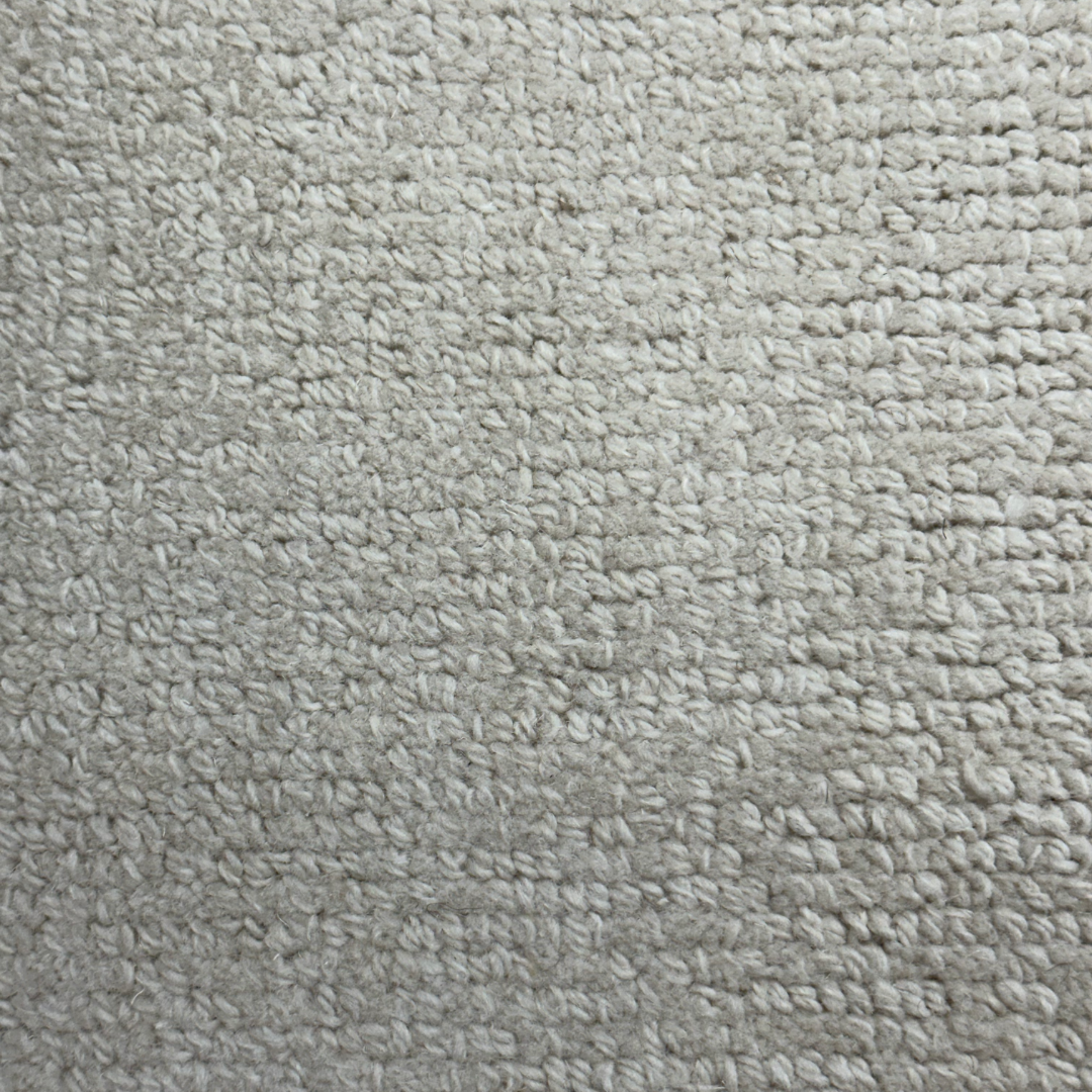 Luna Ivory