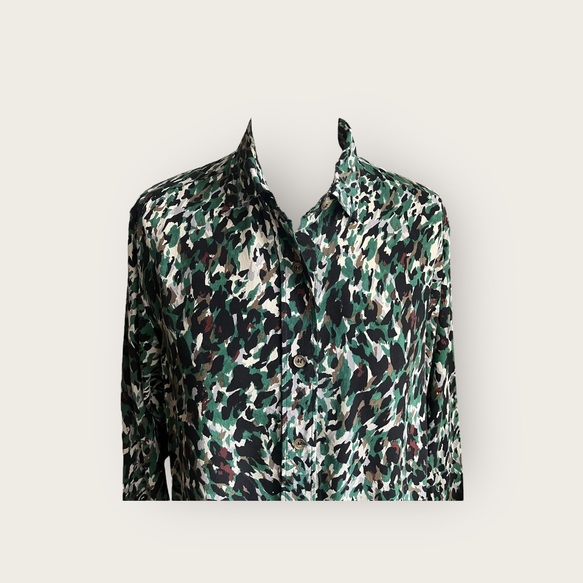 adomimod.com-DAREL-chemise-soie-camouflage-taille-36Photoroom_001_20250327_152407.jpeg