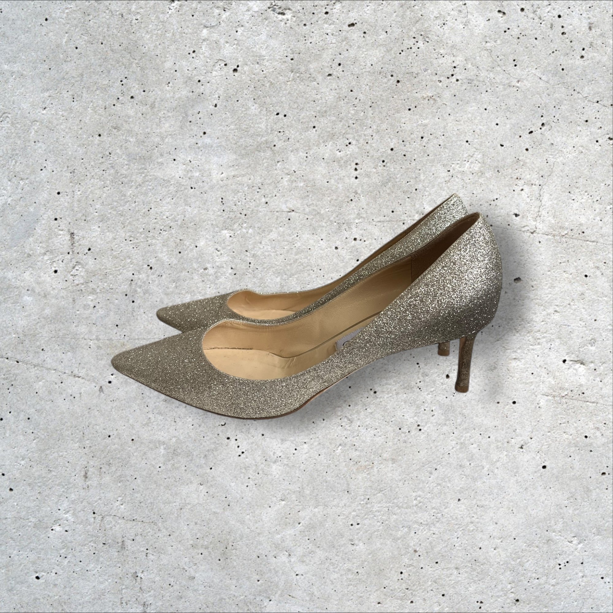 adomimod.com-jimmy-choo-escarpins-paillettes-pointure-40Photoroom_005_20250423_165134.jpeg