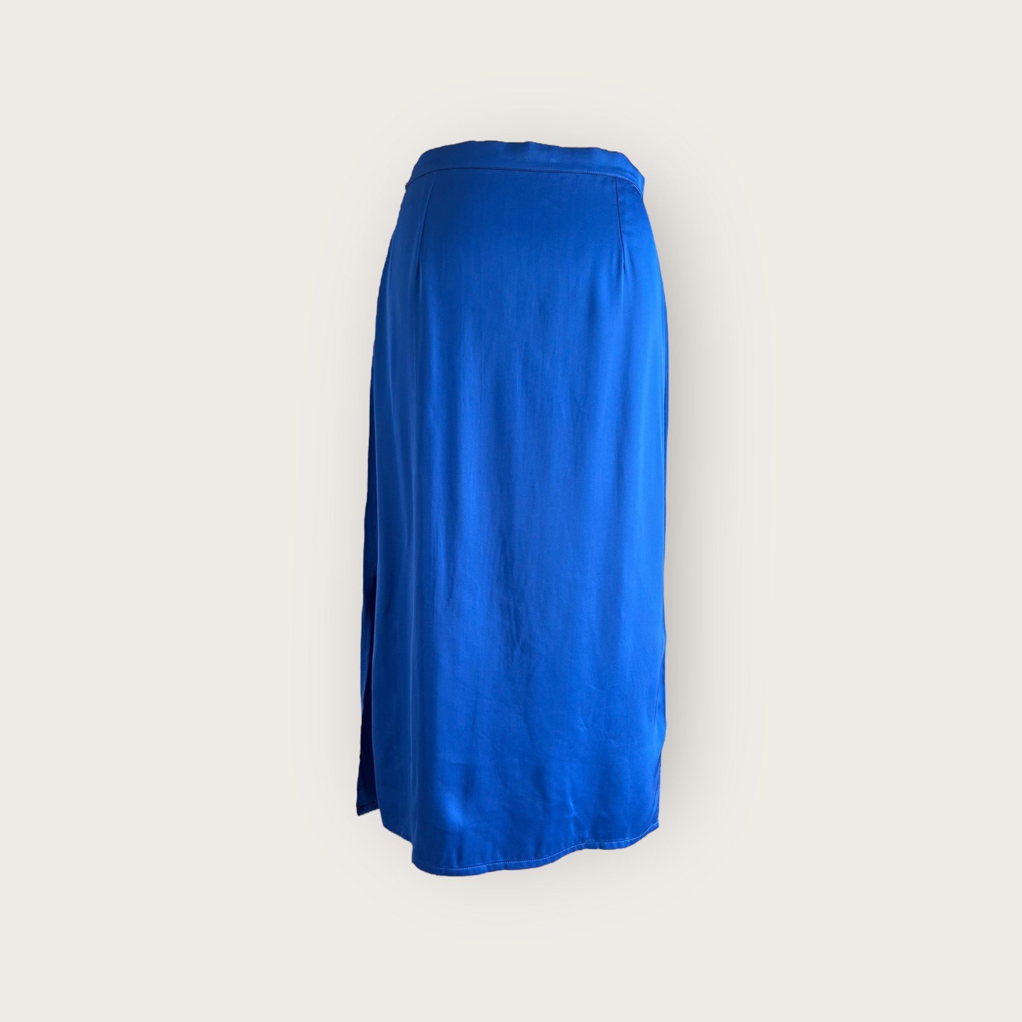 adomimod.com-a-cote-jupe-longue-satin-bleu-taille-36Photoroom_002_20250322_141008.jpeg
