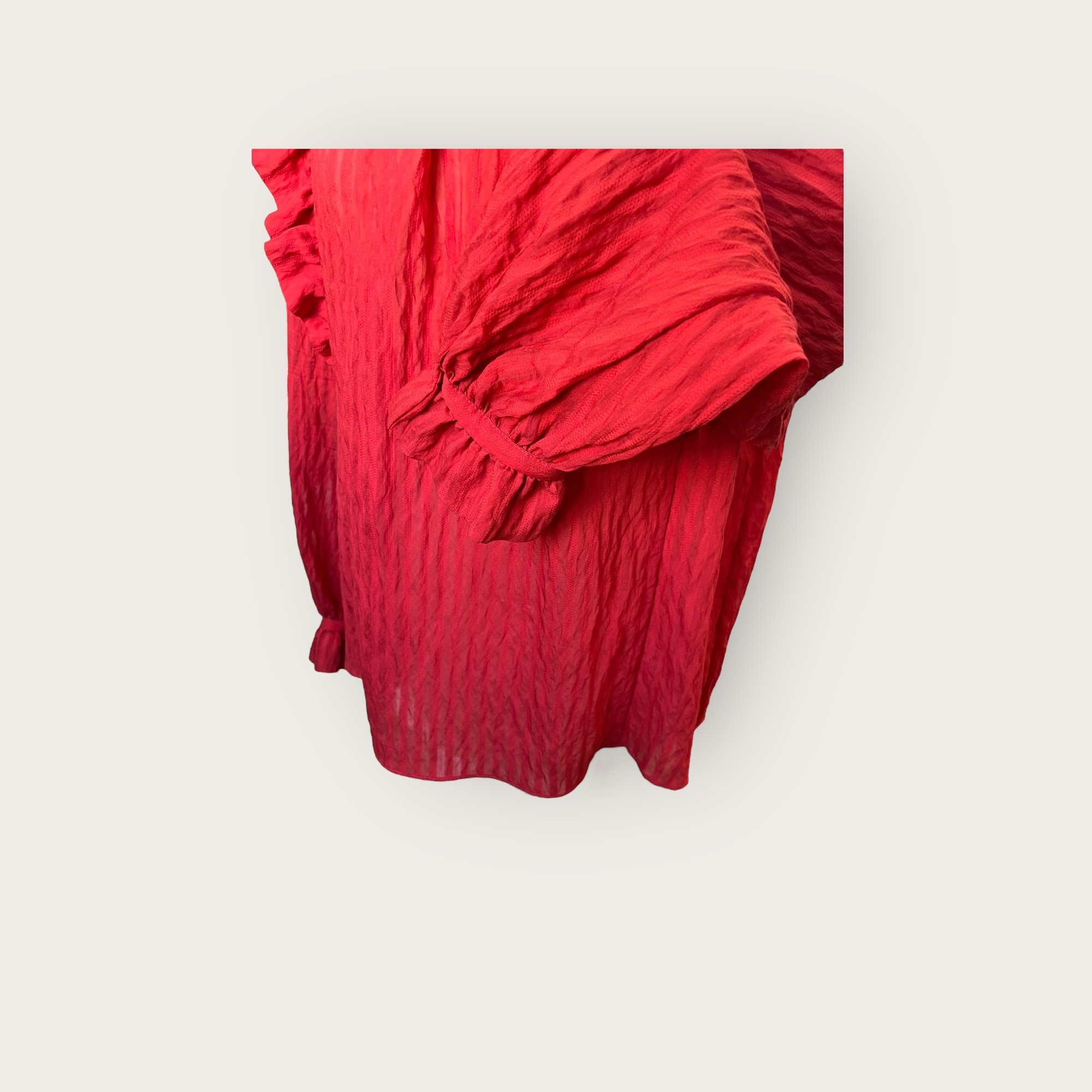 adomimod.com-tara-jarmon-blouse-coquelicot-taille-38Photoroom_003_20250403_160219.jpeg