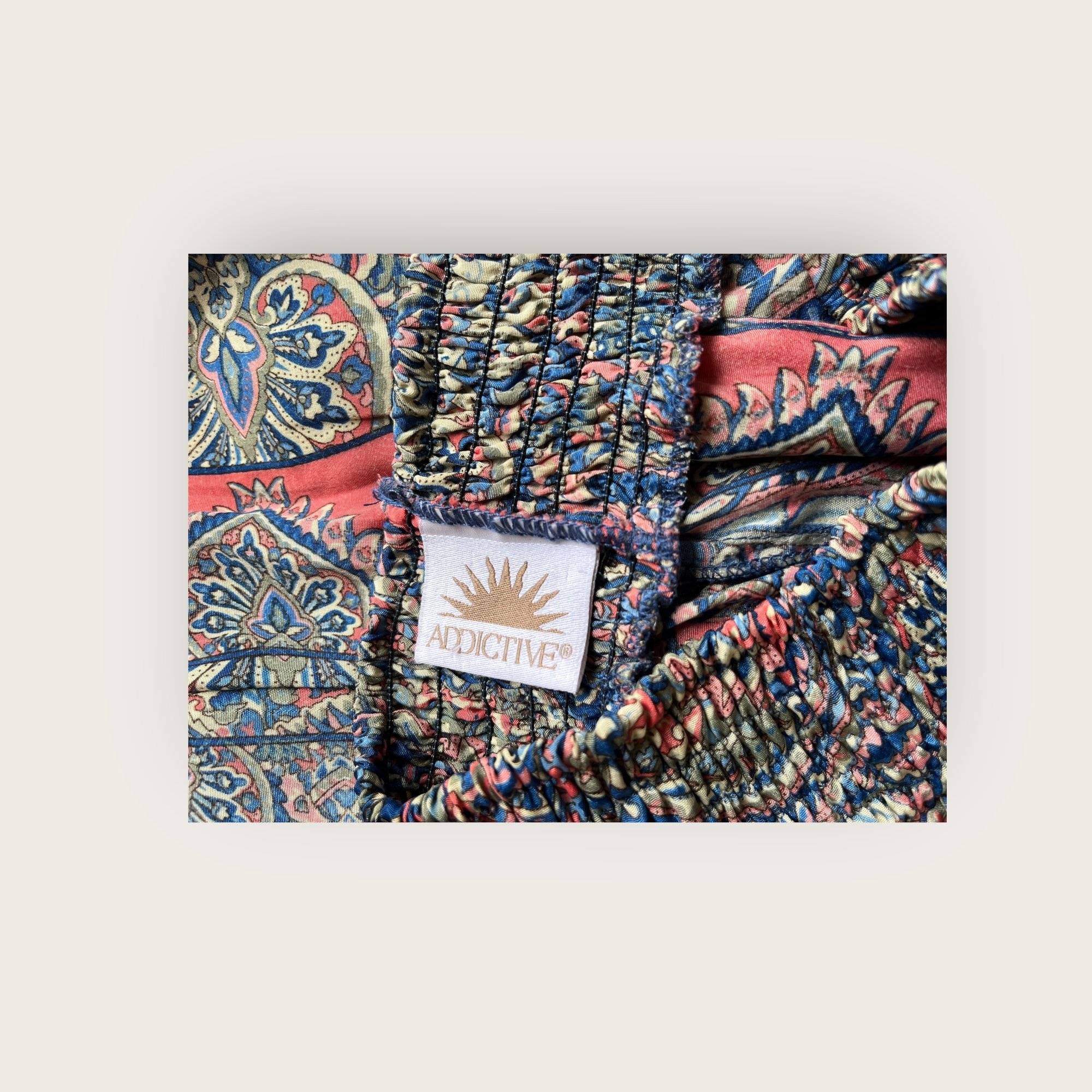 adomimod.com-addictive-jupe-longue-soie-taille-38Photoroom_006_20250417_150402.jpeg