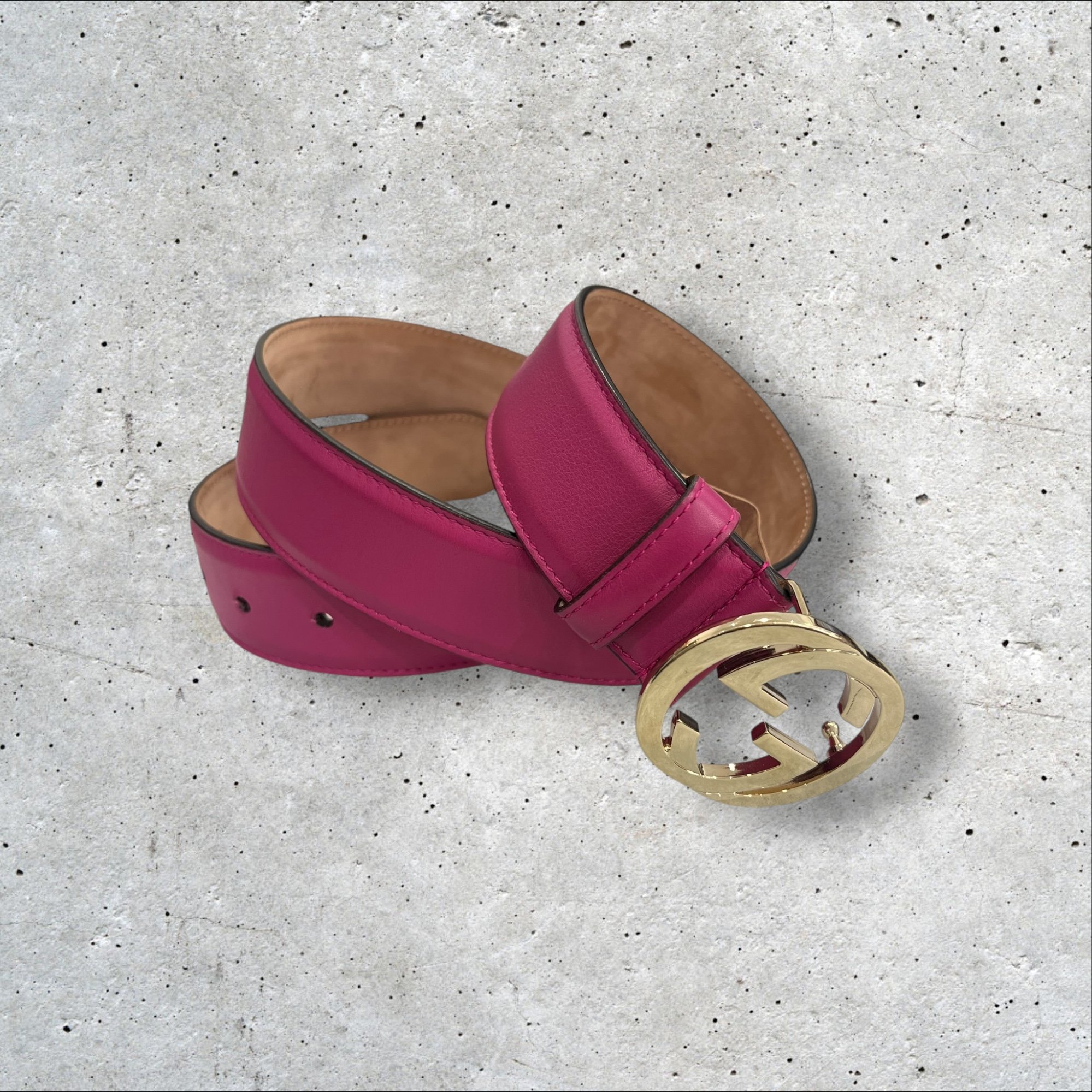 adomimod.com-gucci-ceinture-cuir-rose-taille-85Photoroom_004_20241003_143522.jpg