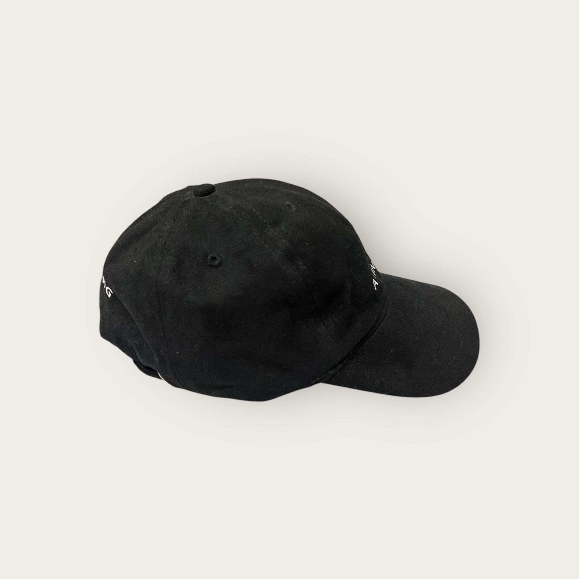 adomimod.com-anine-bing-casquette-coton-noir-taille-uniquePhotoroom_001_20241121_170604.jpg