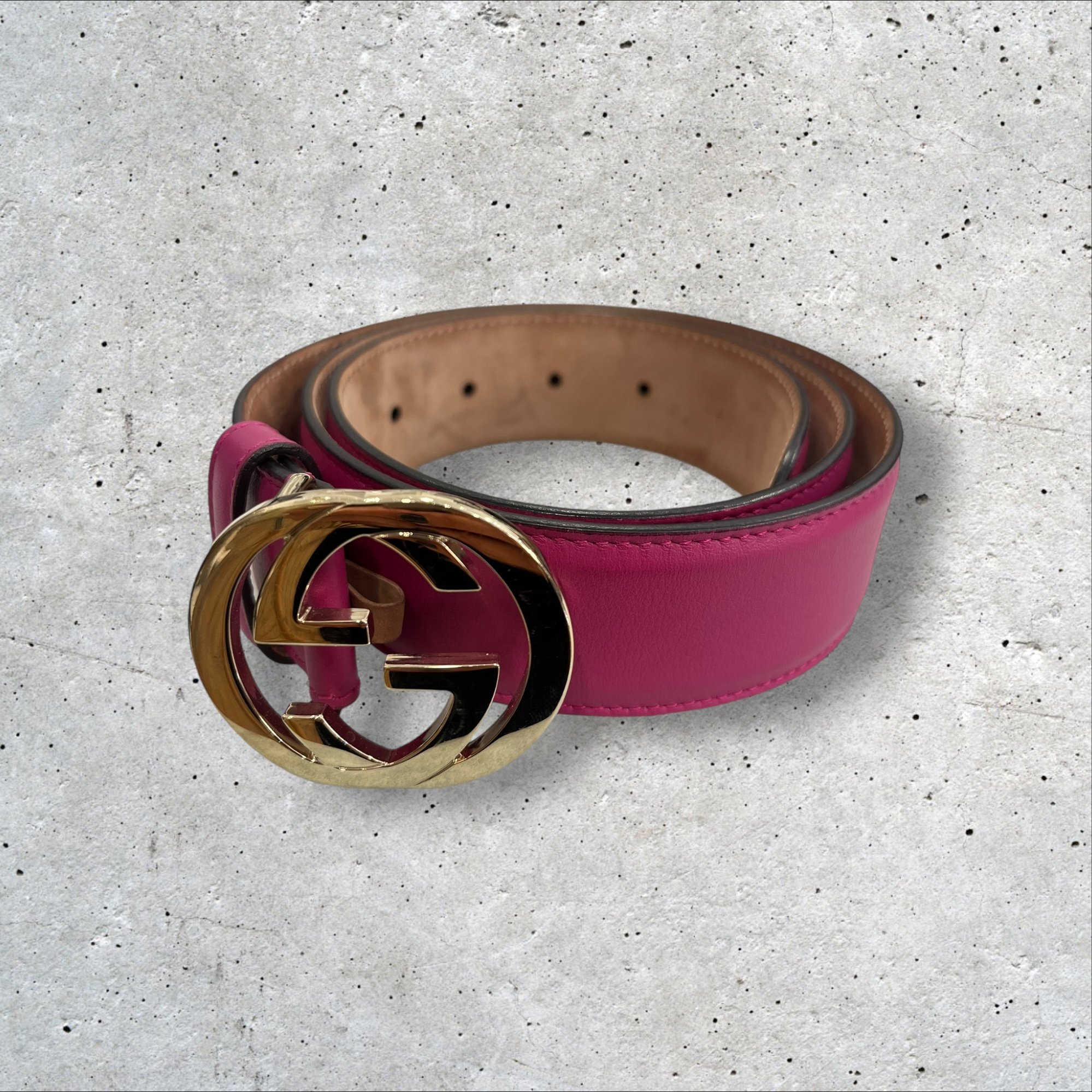 adomimod.com-gucci-ceinture-cuir-rose-taille-85Photoroom_010_20241003_143522.jpg