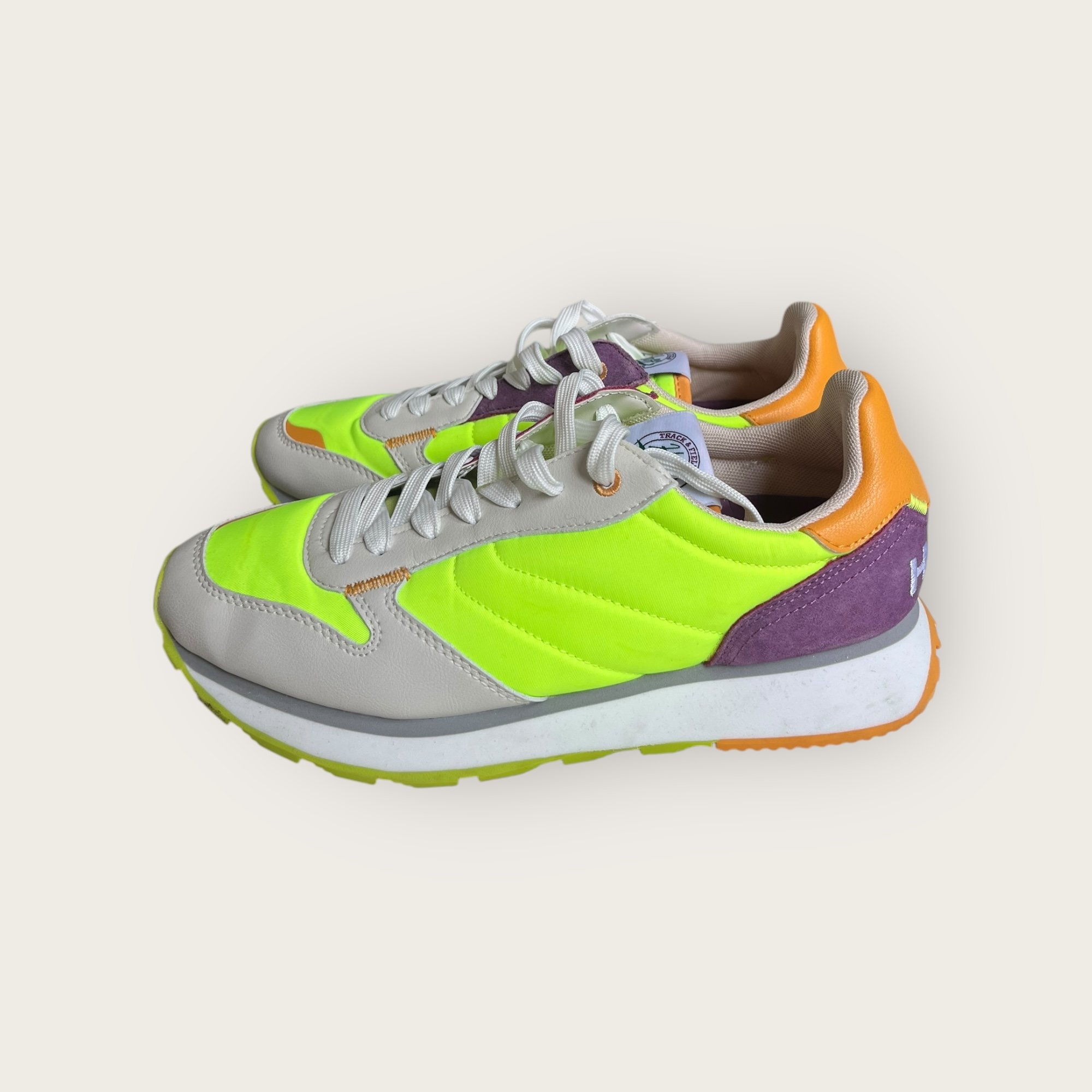 adomimod.com-HOFF-sneakers-jaune-fluo-pointure-39Photoroom_004_20250327_144251.jpeg