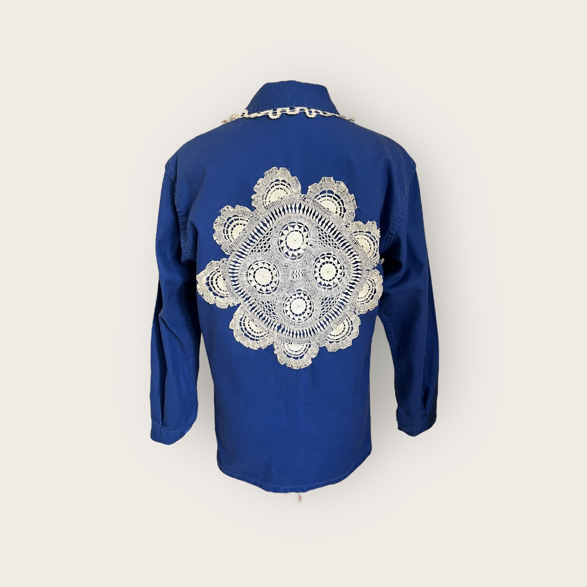 adomimod.com-veste-coton-bleu-broderiePhotoroom_002_20250116_171449.jpg