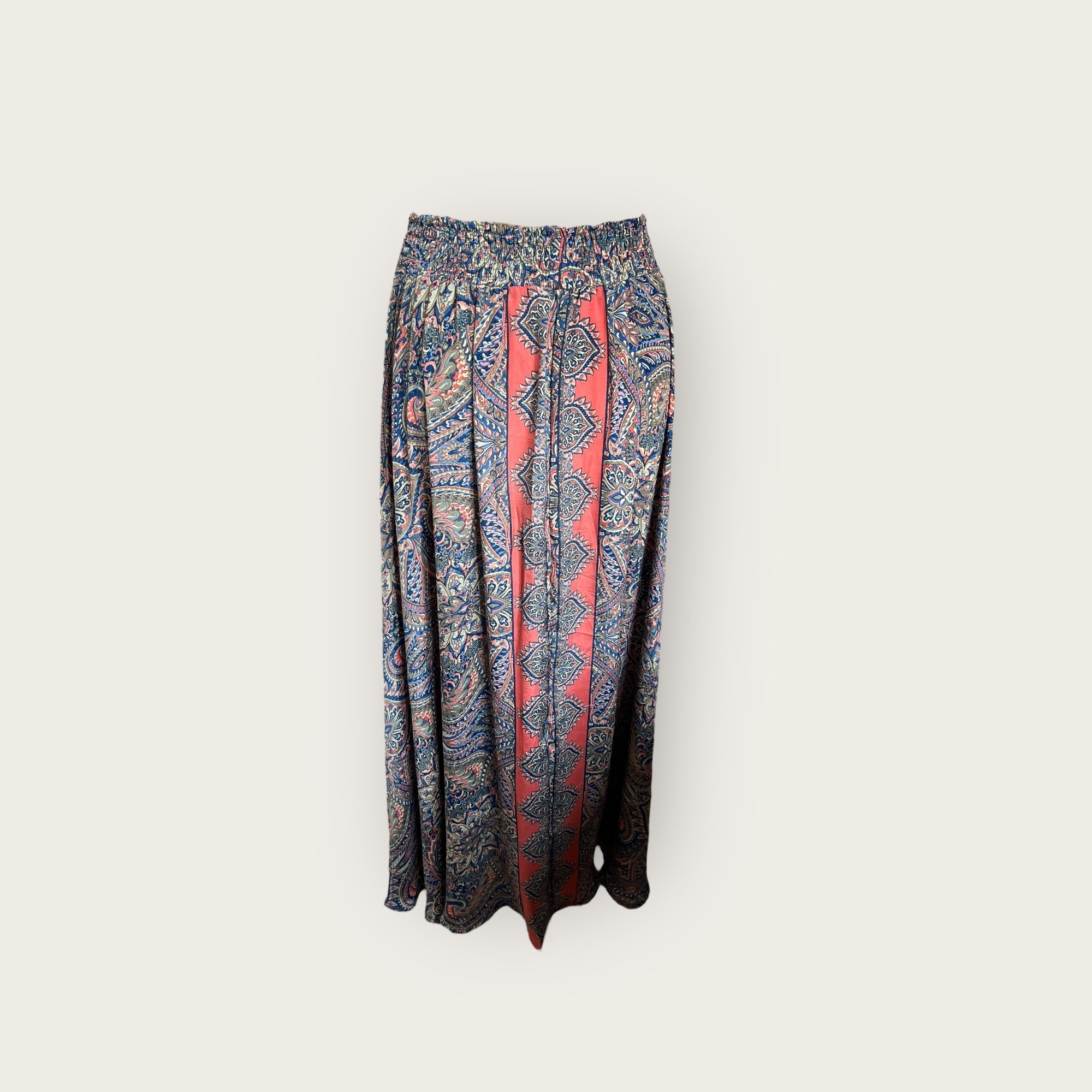 adomimod.com-addictive-jupe-longue-soie-taille-38Photoroom_001_20250417_150402.jpeg
