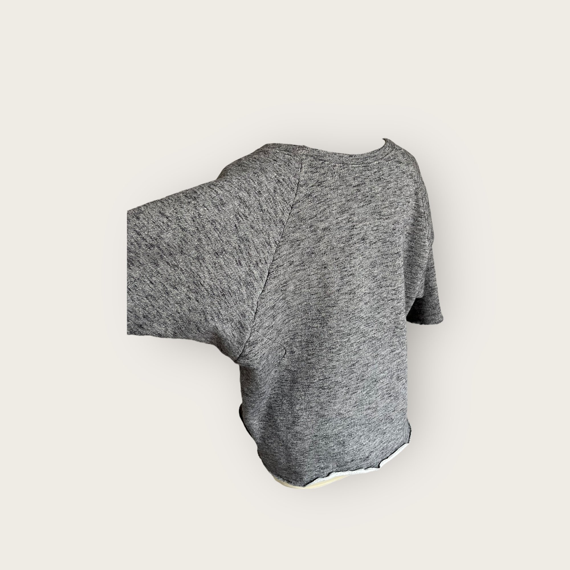 adomimod.com-drolatic-sweat-gris-chinePhotoroom_001_20250417_152551.jpeg