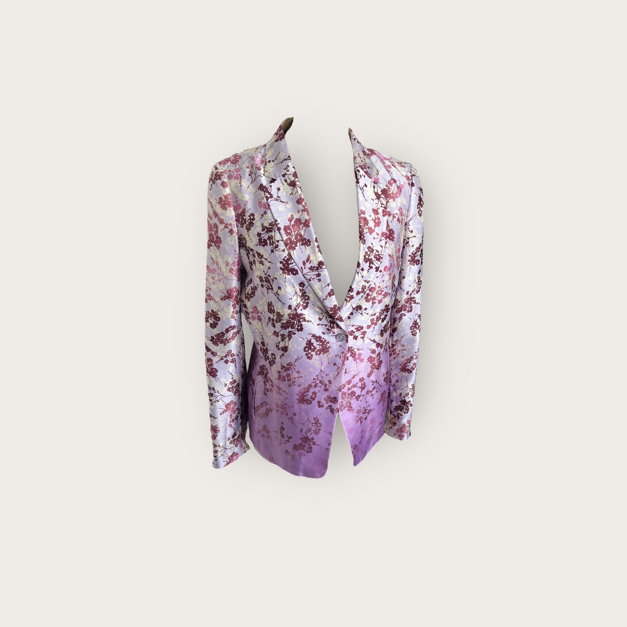 adomimod.com-liu-jo-veste-soie-violet-fleurs-taille-40Photoroom_007_20250410_151711.jpeg