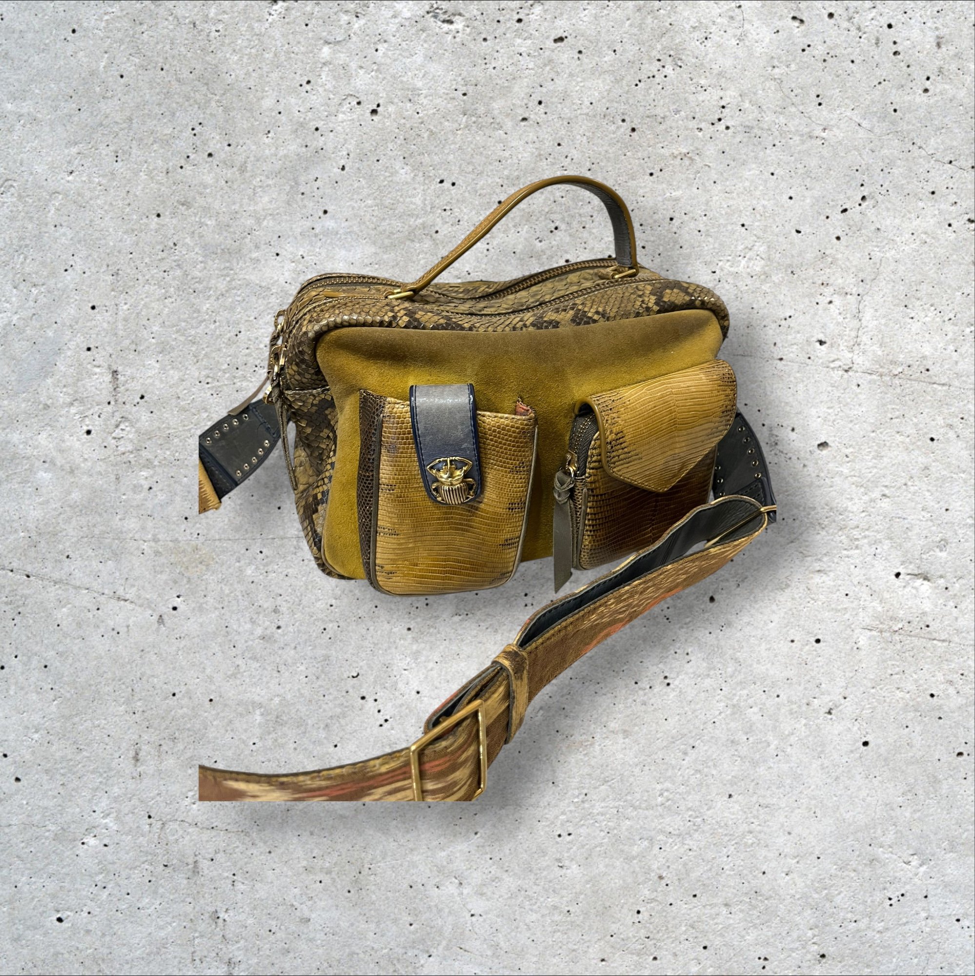 adomimod.com-claris-virot-sac-cesar-kakiPhotoroom_010_20250111_174538.jpg