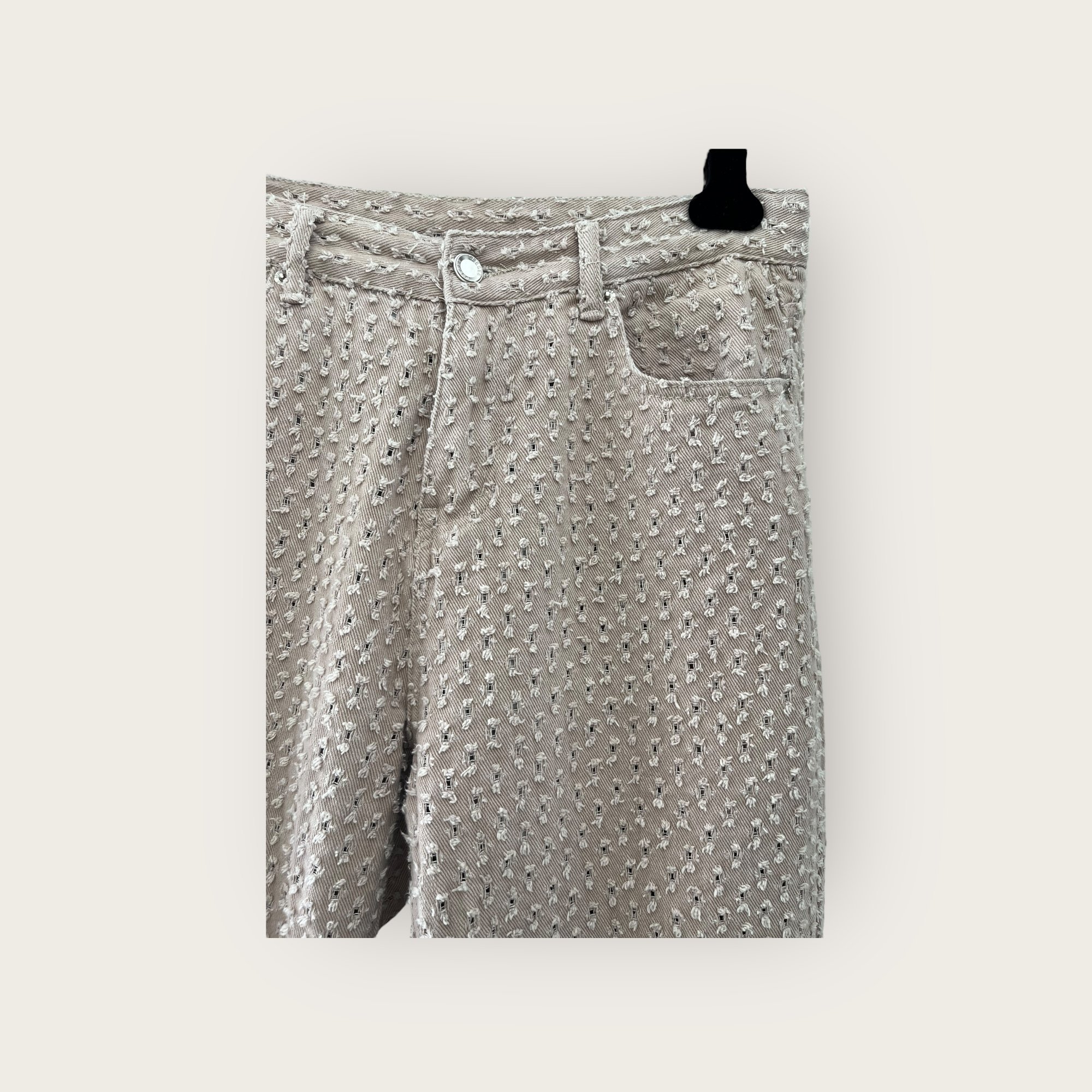 adomimod.com-hotel-particulier-jeans-nude-taille-42Photoroom_007_20250410_154417.jpeg