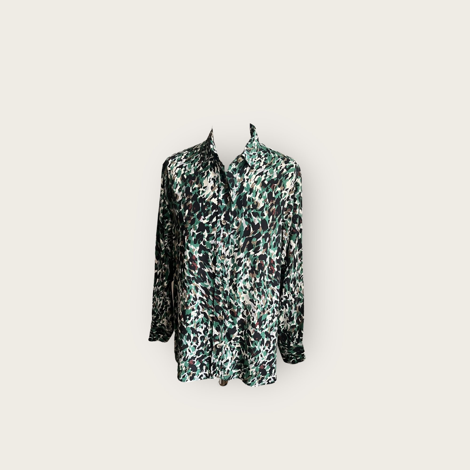 adomimod.com-DAREL-chemise-soie-camouflage-taille-36Photoroom_002_20250327_152407.jpeg