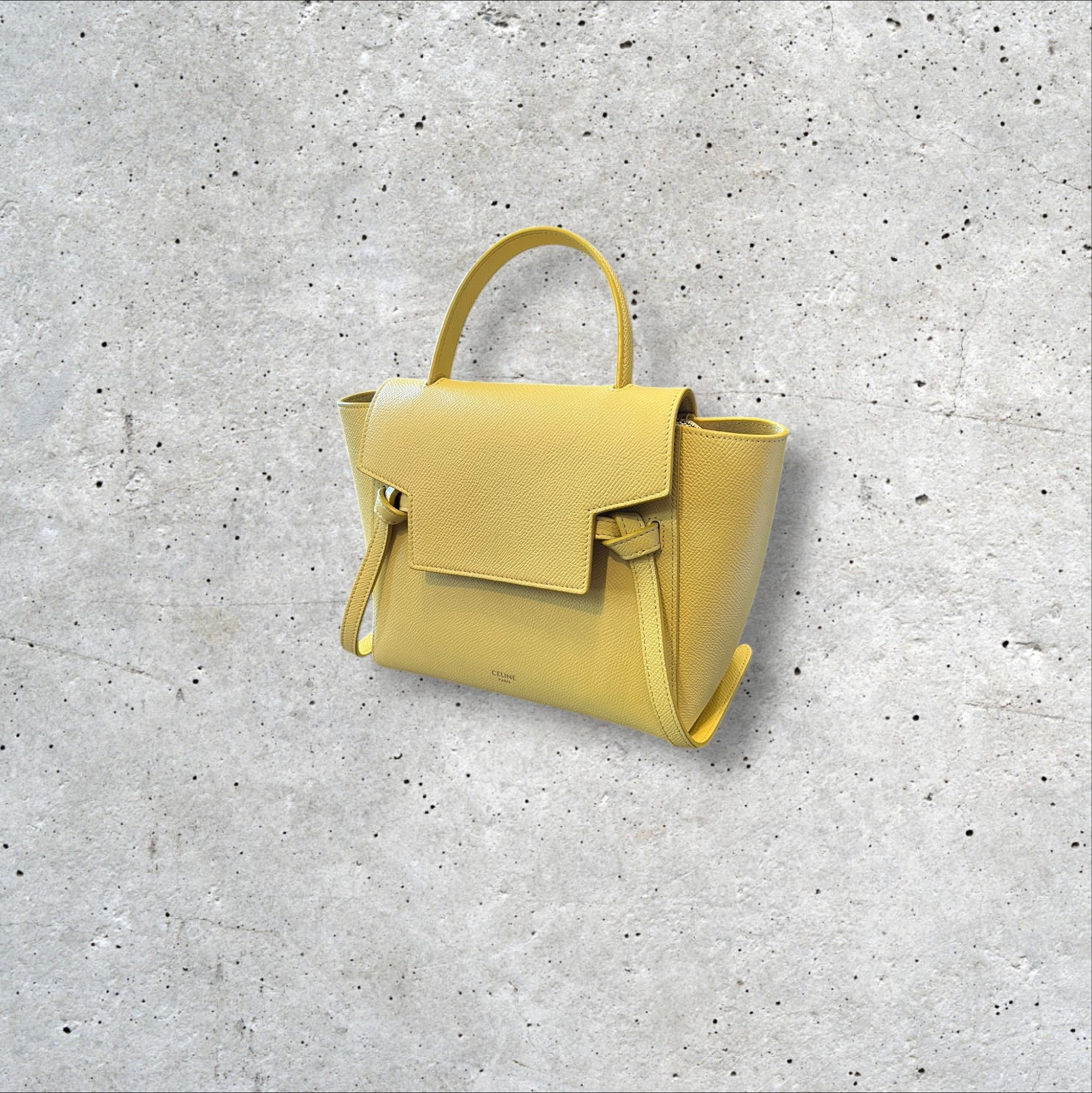 adomimod.com-celine-sac-belt-nano-cuir-jaunePhotoroom_005_20250426_170502.jpeg