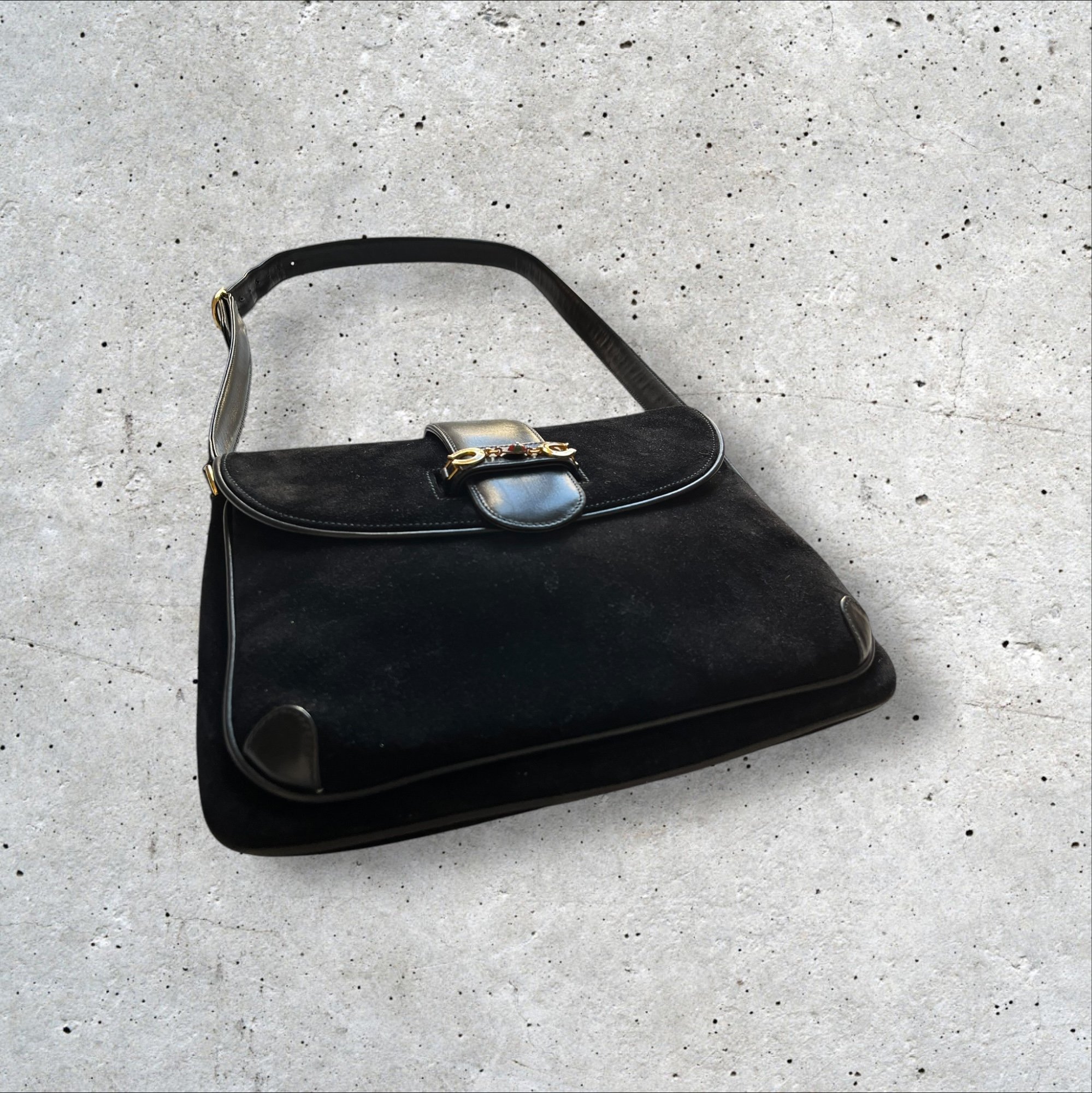 adomimod.com-gucci-sac-nubuck-noirPhotoroom_007_20250404_181000.jpeg
