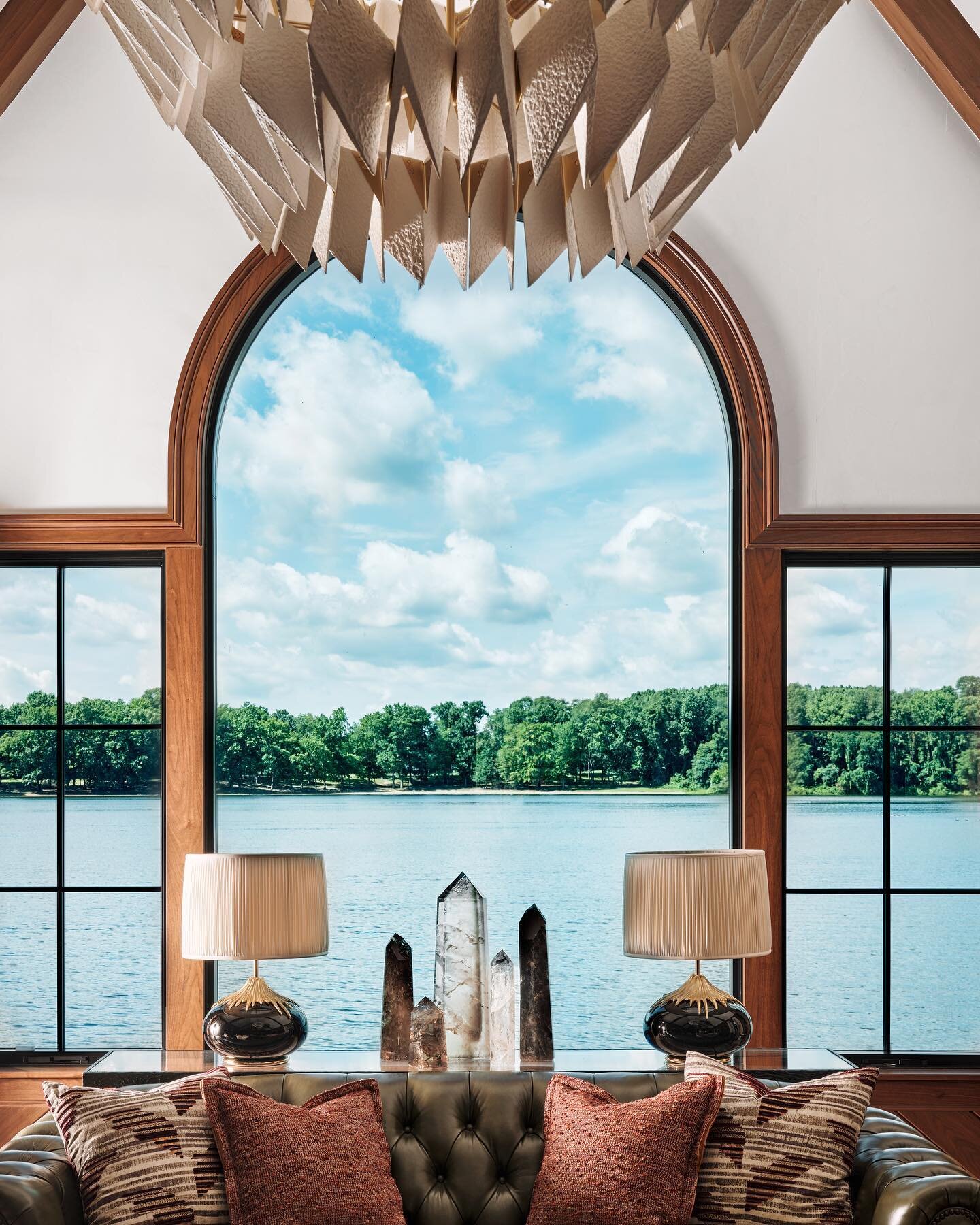 &ldquo;MORGAN MADISON DESIGN worked on a complete renovation, naming the property The Waters Edge, thanks to its position on the shore. The residence is also one of the very few properties in the area adjacent to a protected park, thus offering unobs