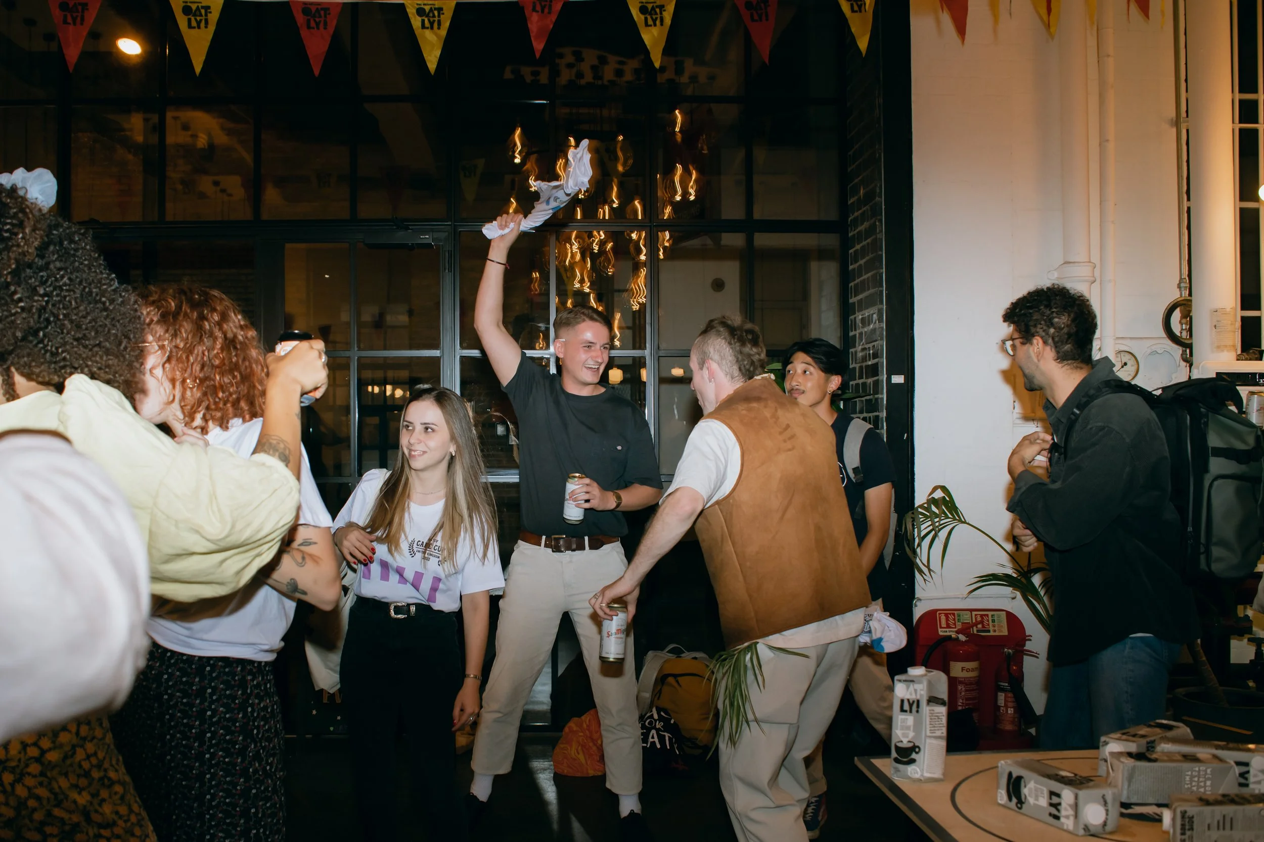 oatly Party-18.jpg