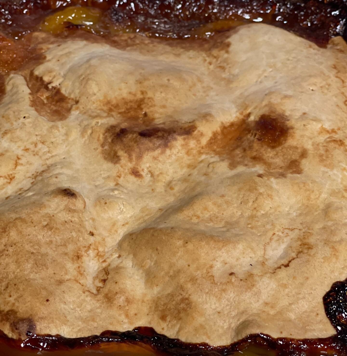 Enjoy the delight of our old fashioned peach cobbler!🍑 Always made from scratch for the best mouth watering taste!🤤