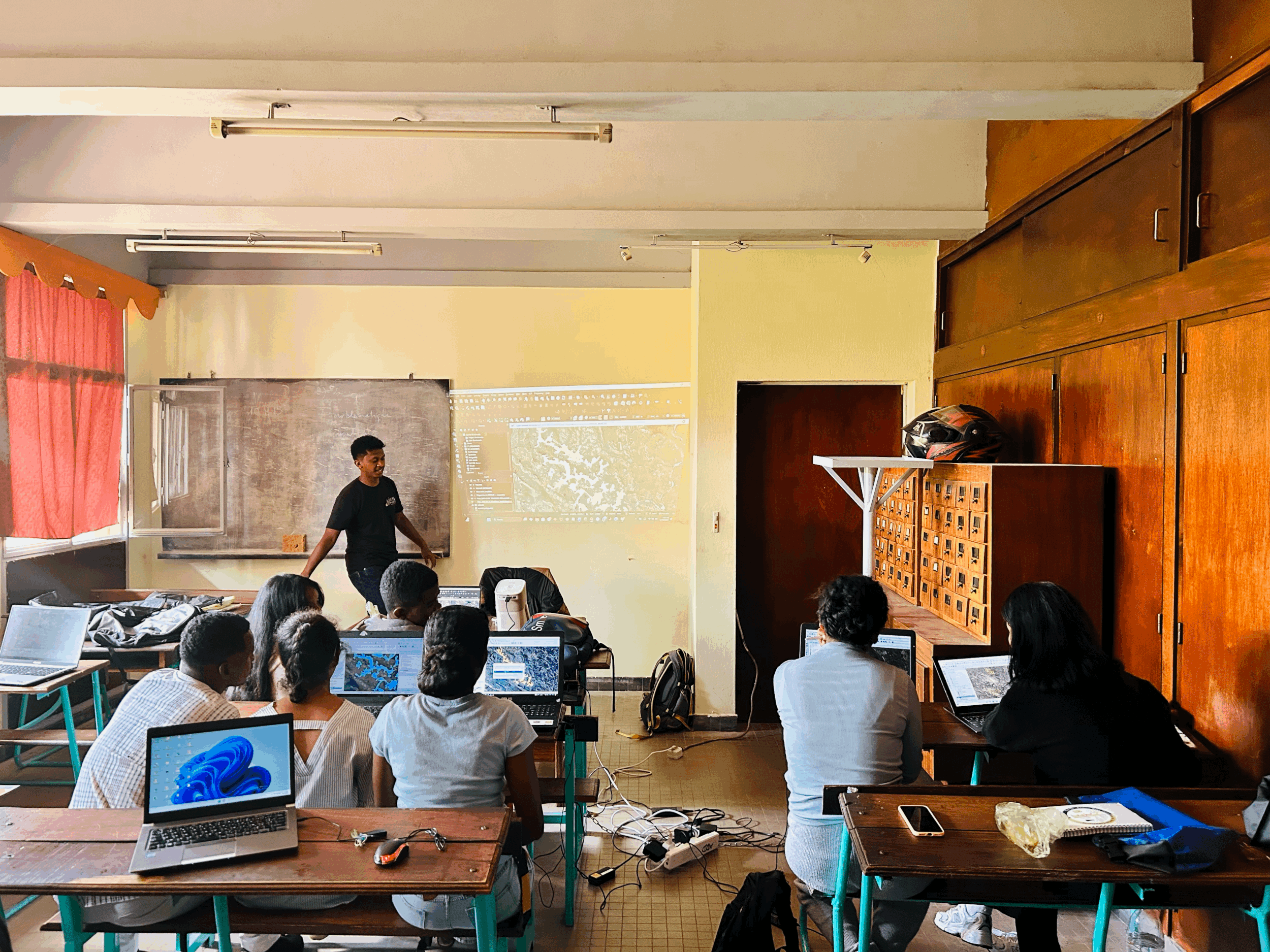 Celebrating Our Incredible Graduate Student Volunteers