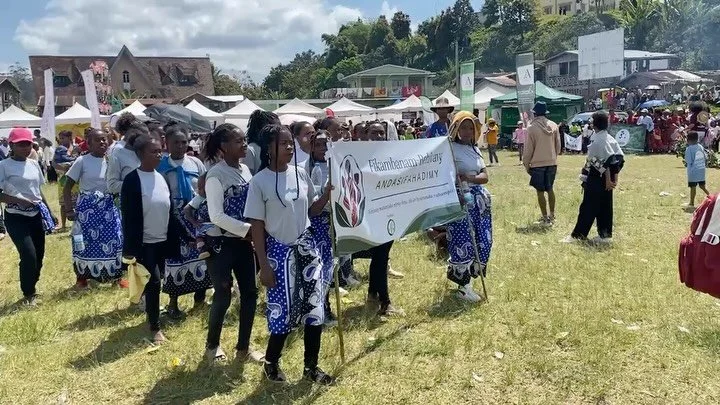 We were so happy to take part in this year&rsquo;s Festival Indri! It was such a joy to spend time with local families and children, share more about our work, and come together to celebrate the incredible communities and conservation efforts of the 