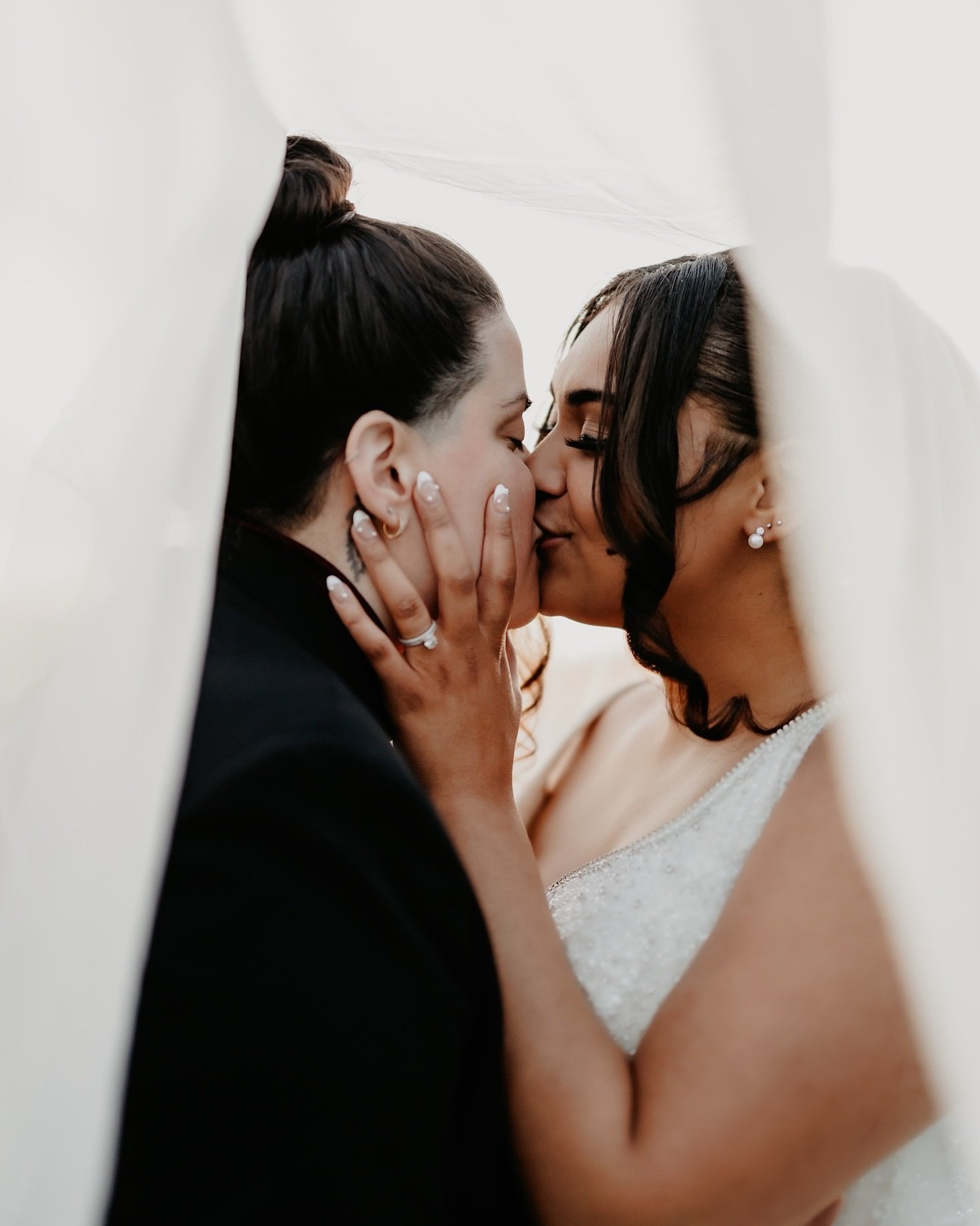 Another favorite of these two 

@bloomandbower 
@djdiamondlee 
@shareanichelle