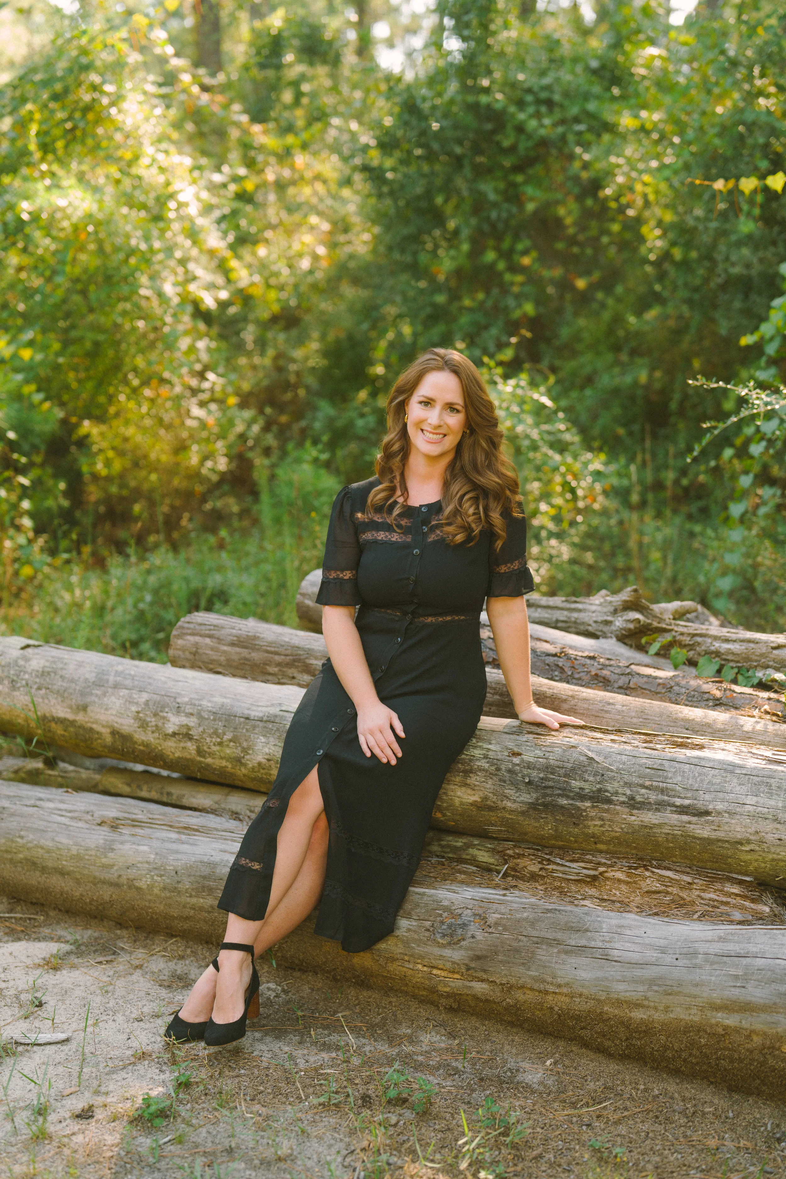 Freeport portrait photographer capturing a woman outdoors in a natural wooded setting