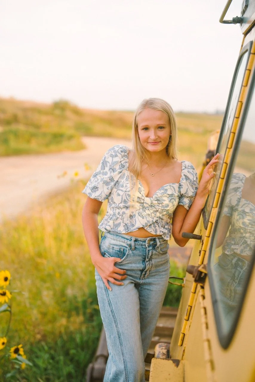 Courtney’s South Dakota Senior Portraits