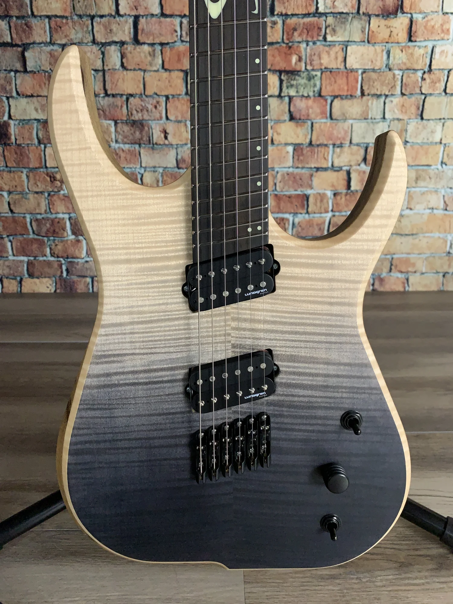Skervesen Guitars Raptor-6 Multiscale in Natural-Indigo Fade