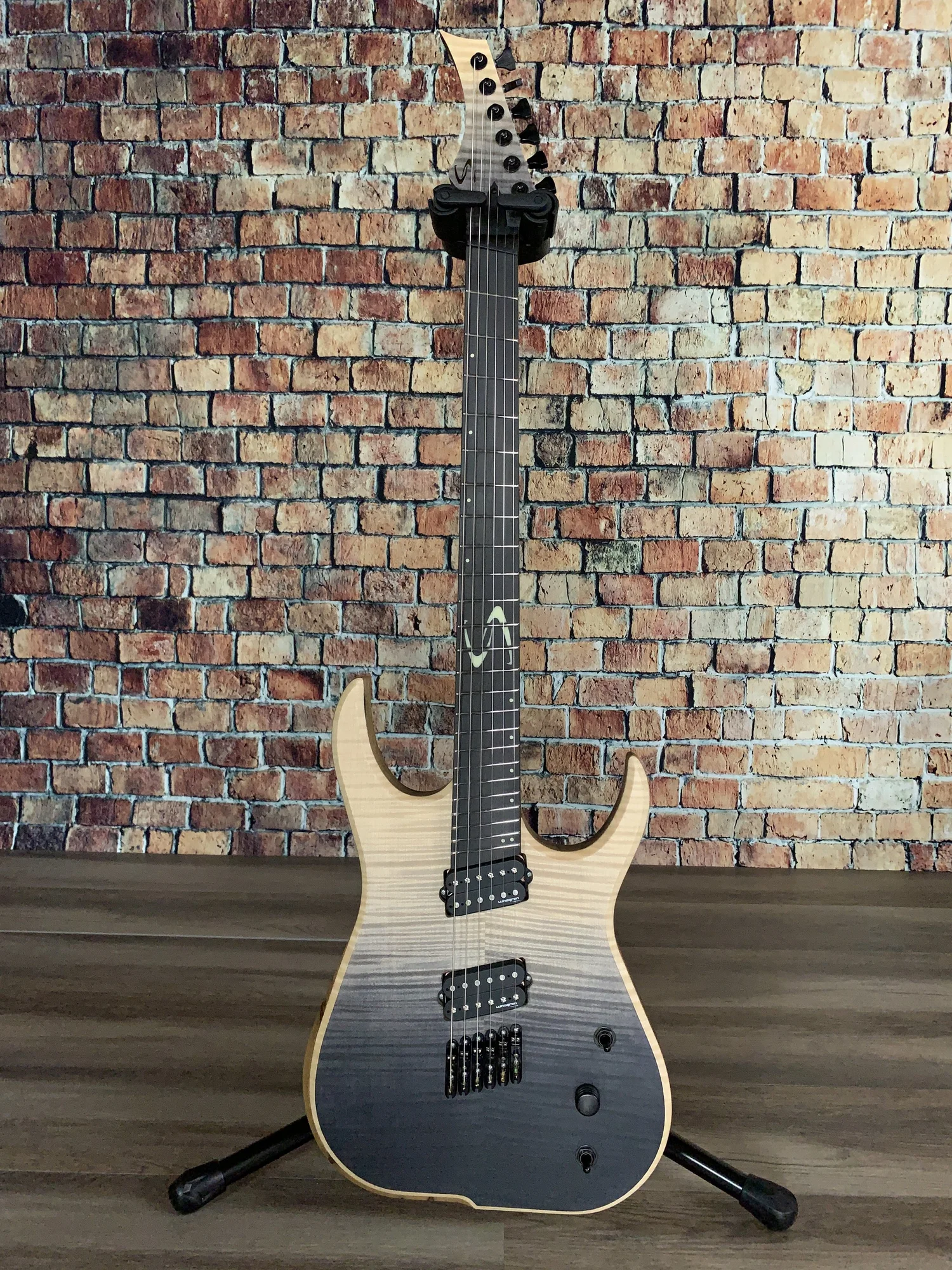 Skervesen Guitars Raptor-6 Multiscale in Natural-Indigo Fade