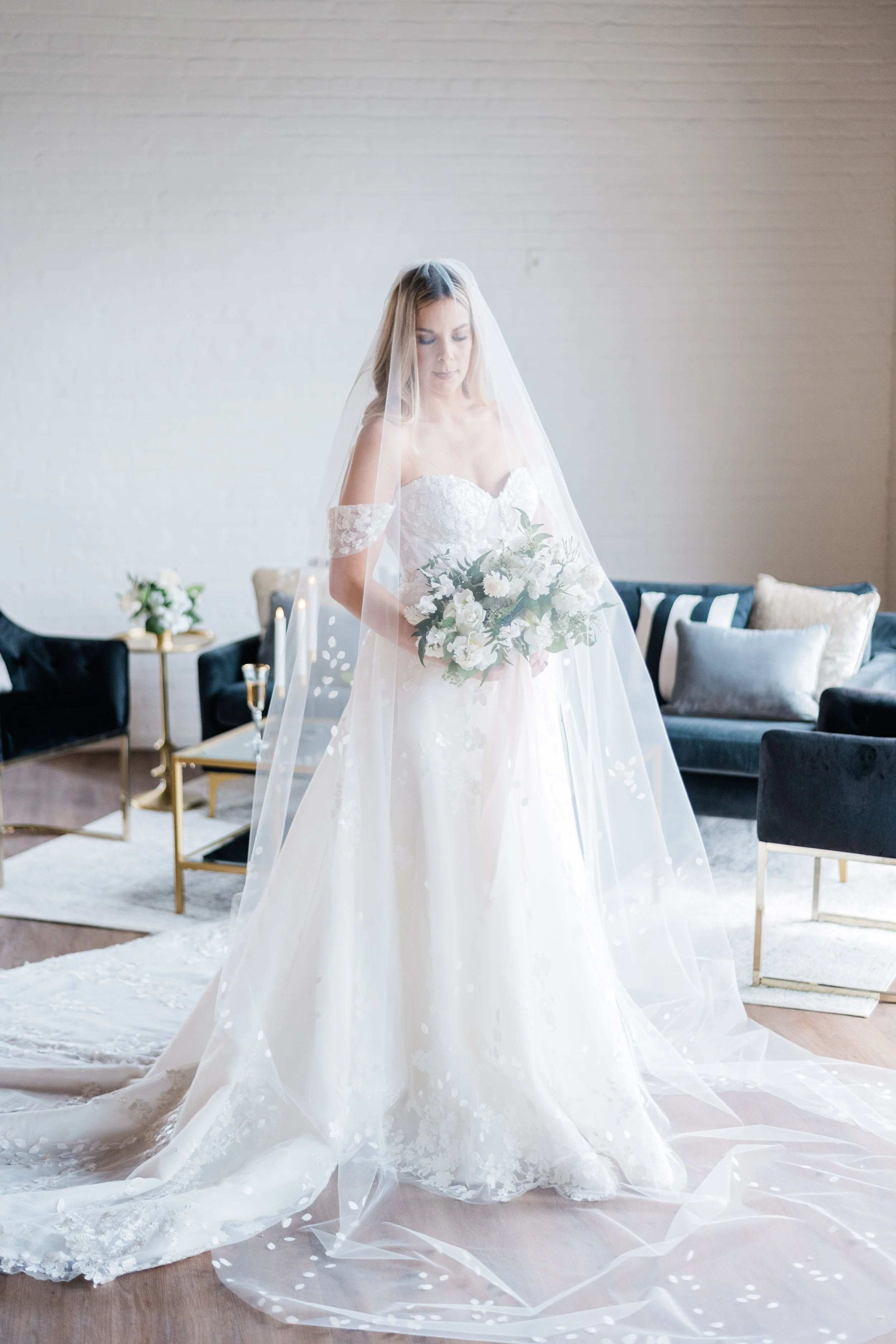 Brit_Jaye_Editorial_Wedding_photos_at_the_Lift-28.jpg
