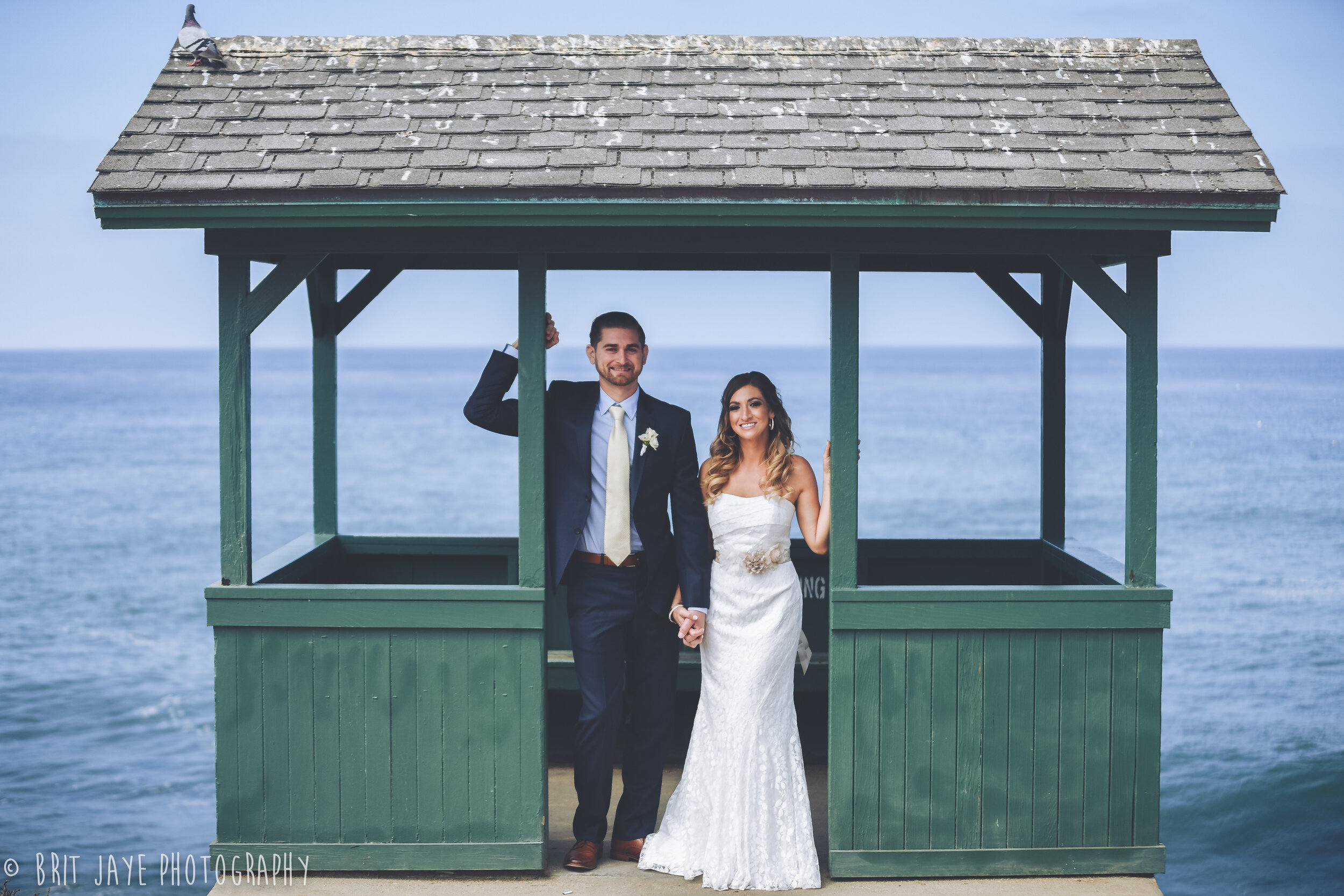 Gorgeous + Modern La Jolla Wedding (Sneak Peek!)