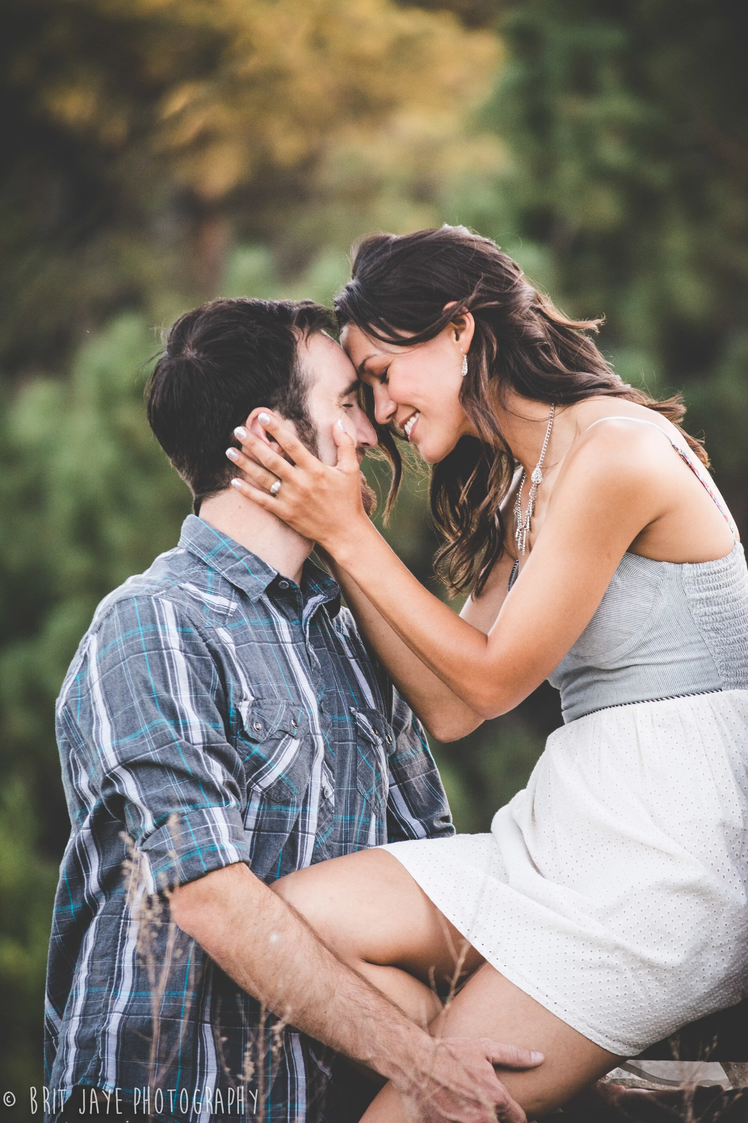 A Rustic + Romantic San Diego Engagement