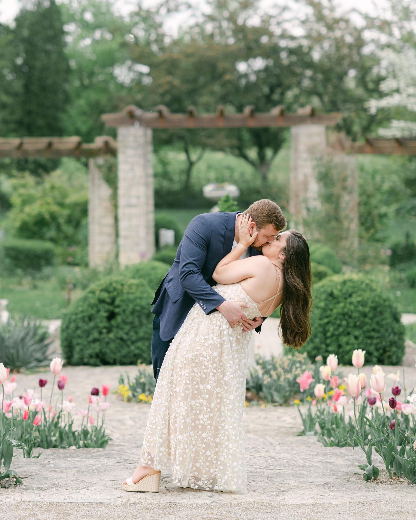 The sweetest engagement session yesterday💕 

.
.
.
#cincinnati #cincinnatiwedding #cincinnatiweddingphotographer #daytonweddings #daytonohio #daytonweddingphotographer #weddingideas #weddinginspo #weddinginspiration #weddingtips