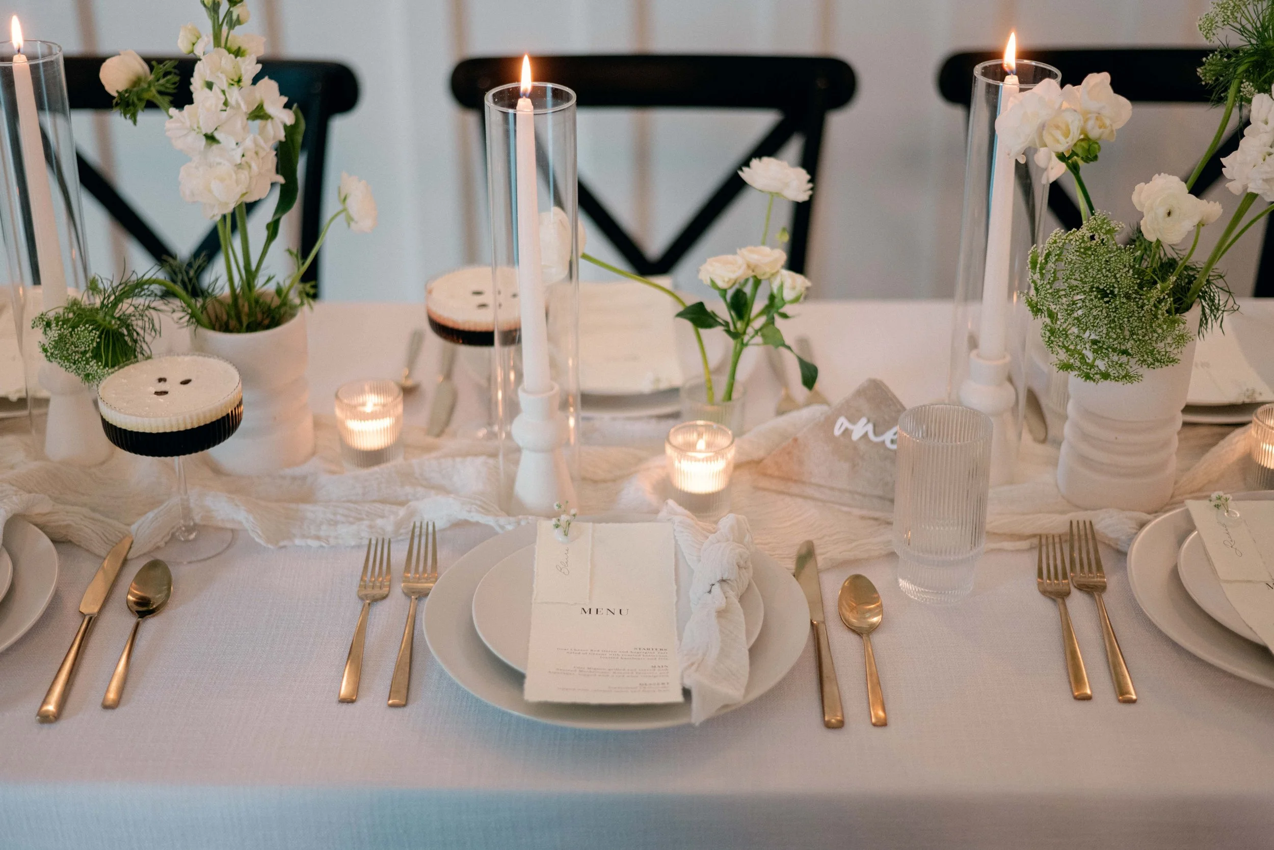 wedding table design photo at Cliffside Acres in Ohio