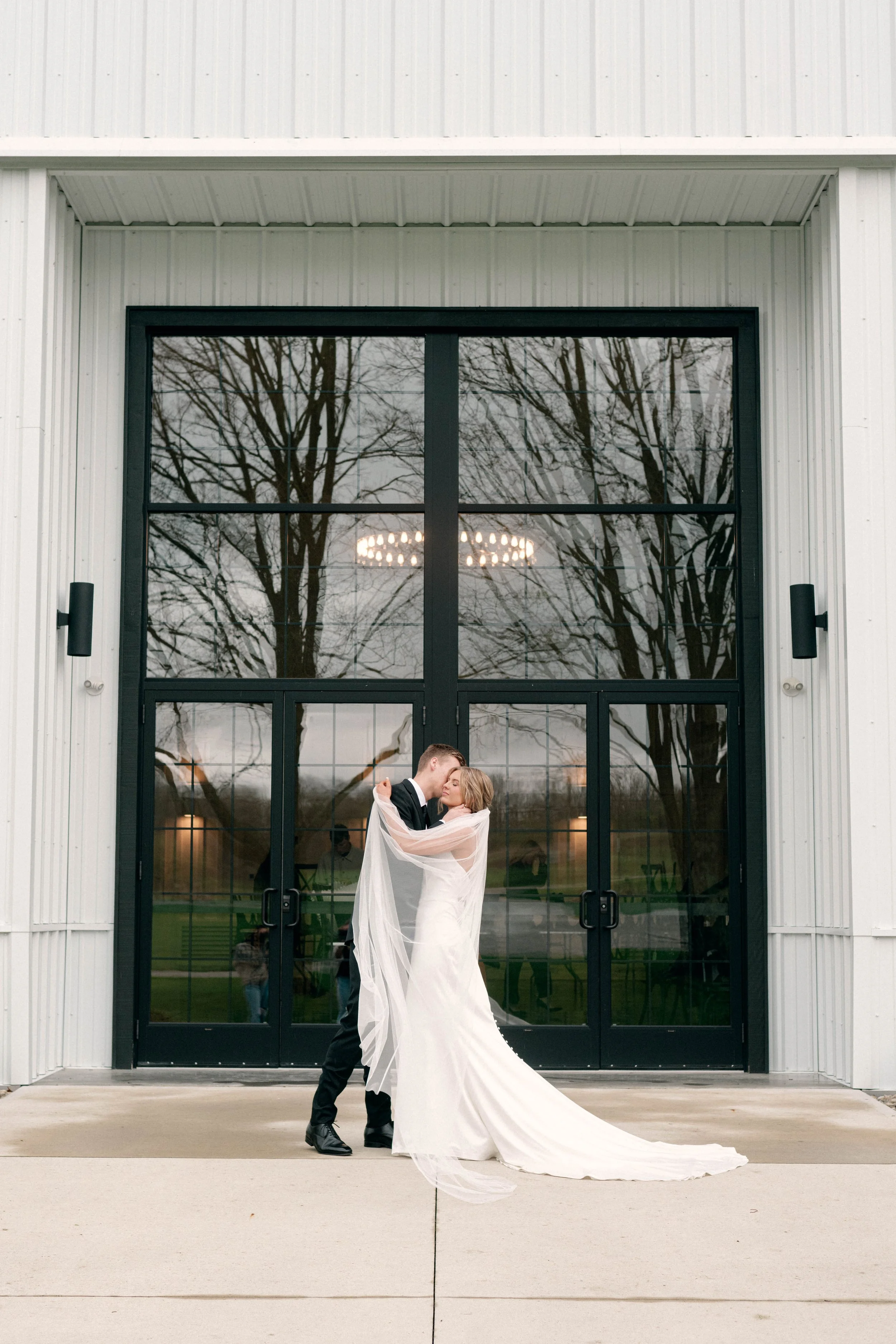 Brit-Jaye-Cliffside-Acres-Wedding-editorial-Photo-shoot-196.jpg