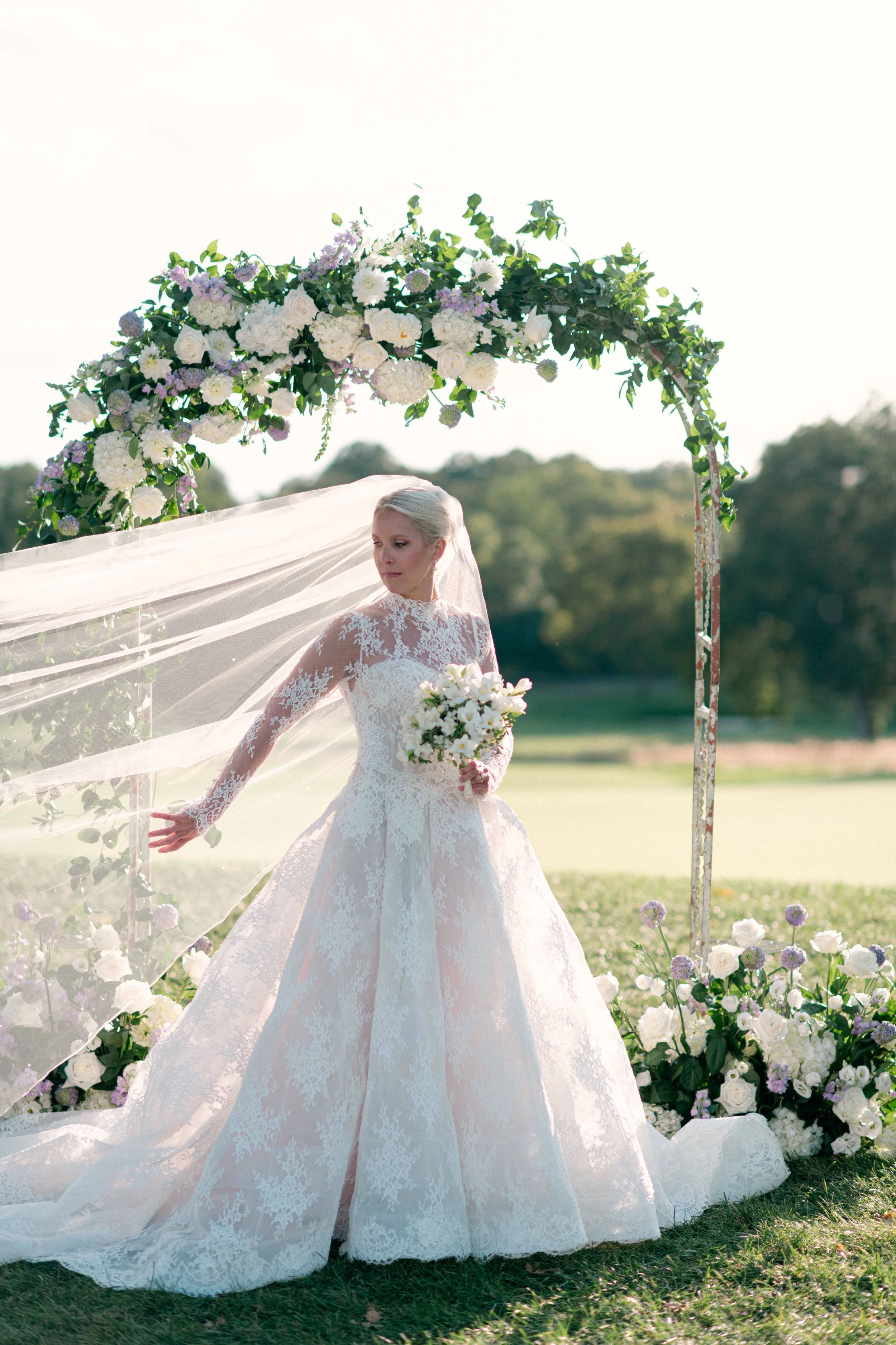Moraine-Country-Club-Wedding-29.jpg