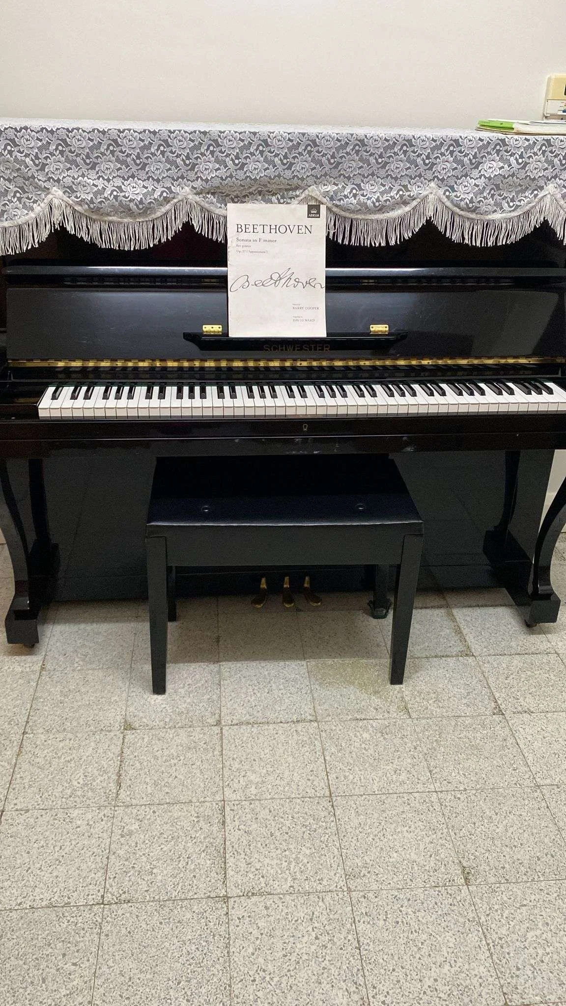 Upright piano for practicing