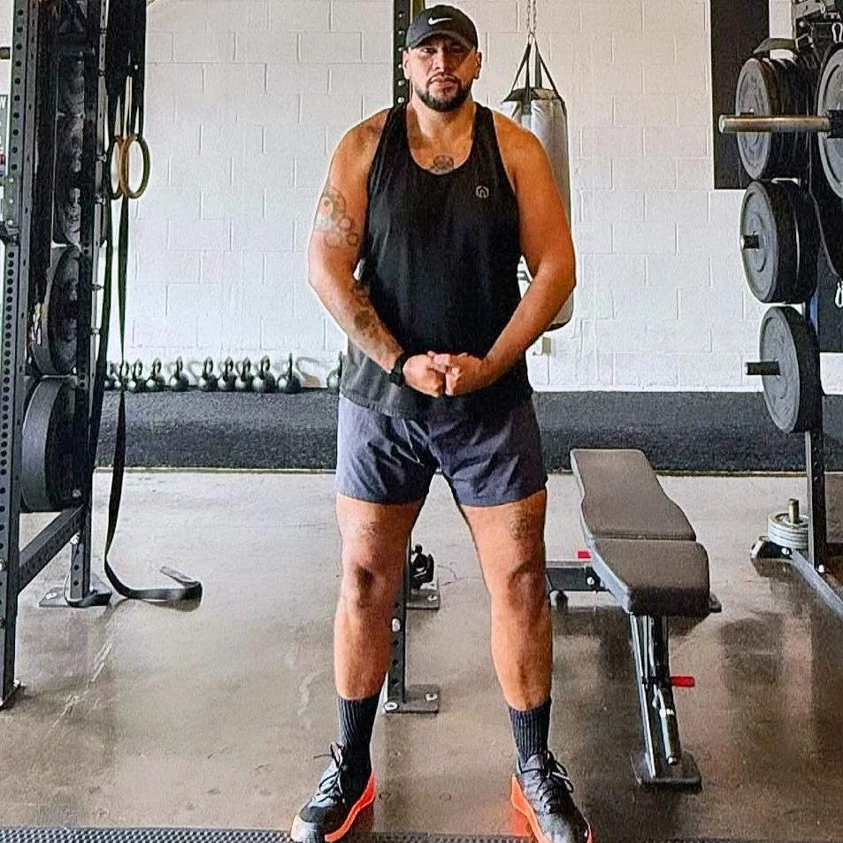 down 40 pounds&hellip;yes 40 in 12 months 🤯

oscar we are proud and motivated by how you&rsquo;ve pushed yourself to these results and looking all so fine, way to go muscle daddy 🫶🏼

#results #clientsuccess #silverlake #silverlakegym #silverlakela