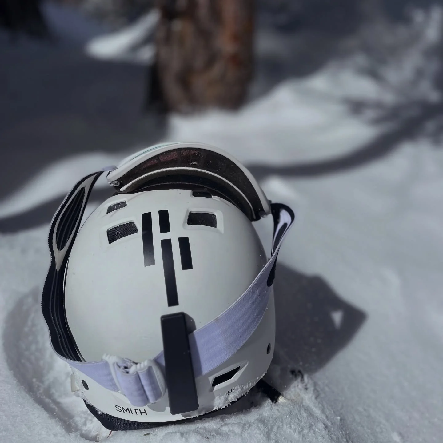 who&rsquo;s ready for ski season? mountains are starting to open up in the west - don&rsquo;t forget proper training and mobility go a long way when you&rsquo;re shredding all weekend 🤙🏼

#ski #snowboard #personaltraining #fitness #workout