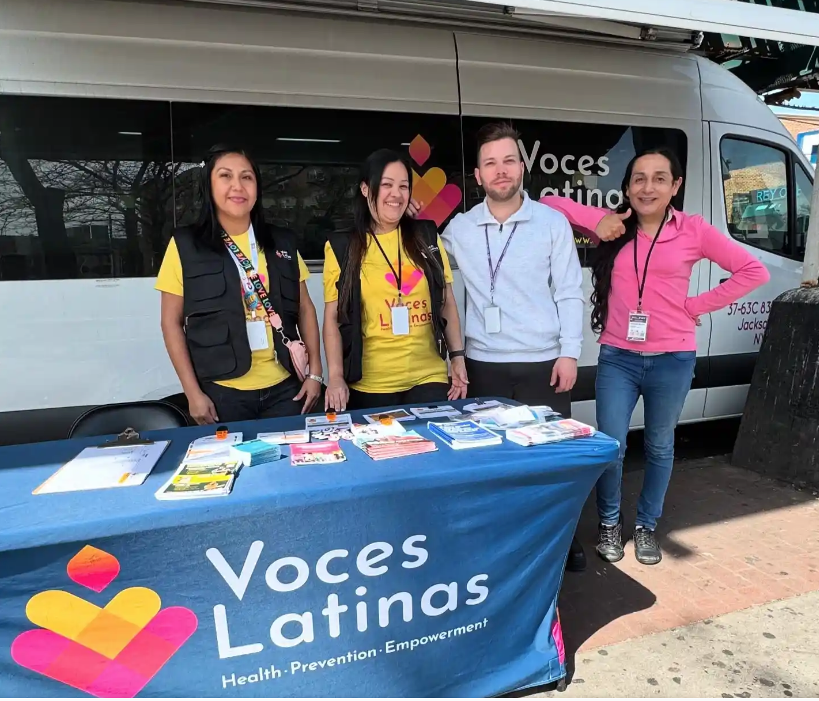  Voces Latinas: Sanando el trauma migratorio en tiempos de persecución y silencio