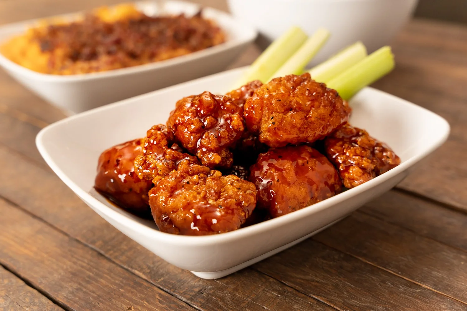 Indy's Best Wings + Mac and Cheese Delivery Mac & Wings