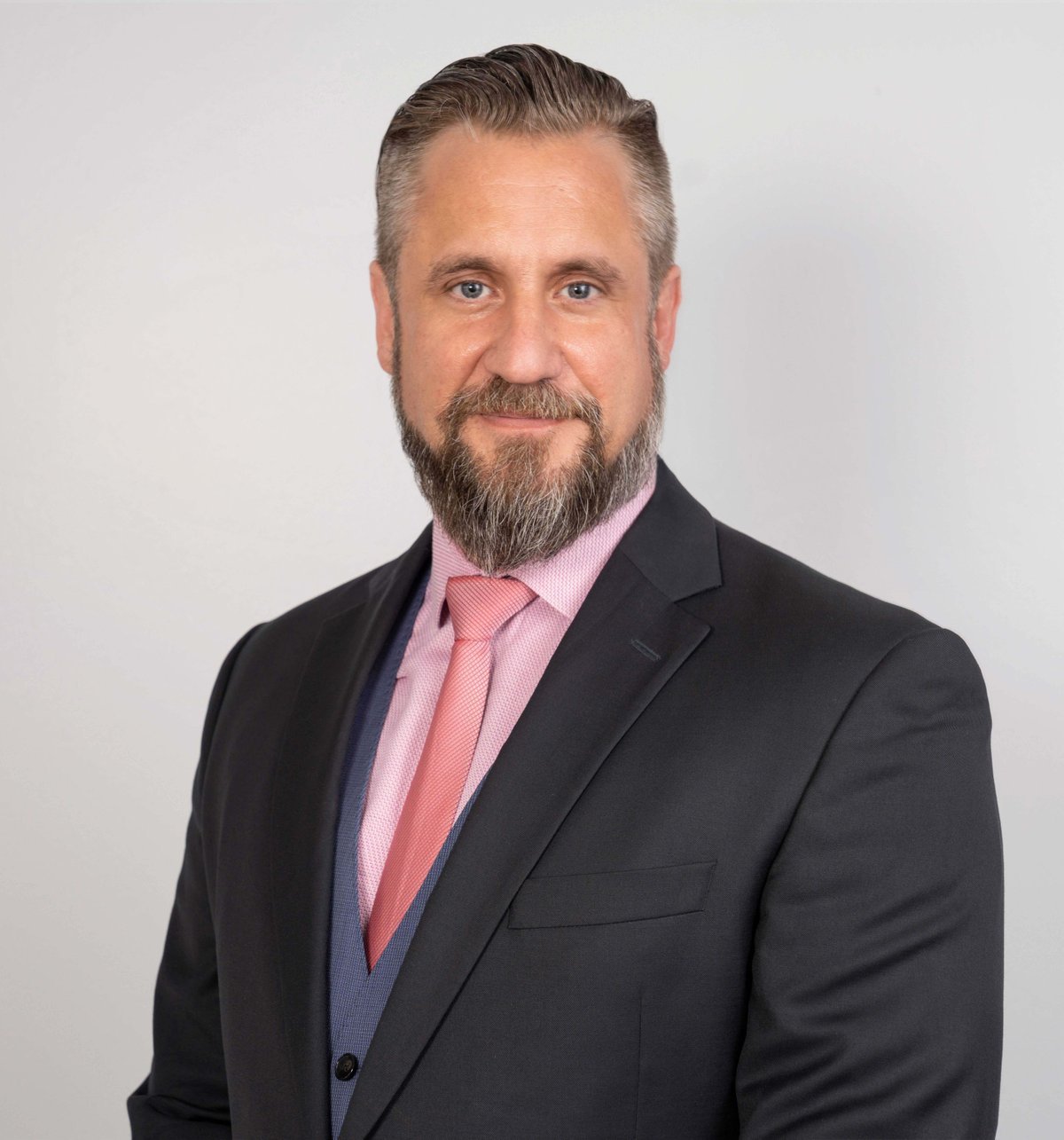 Gavin Elliot - Top 100 Lawyers