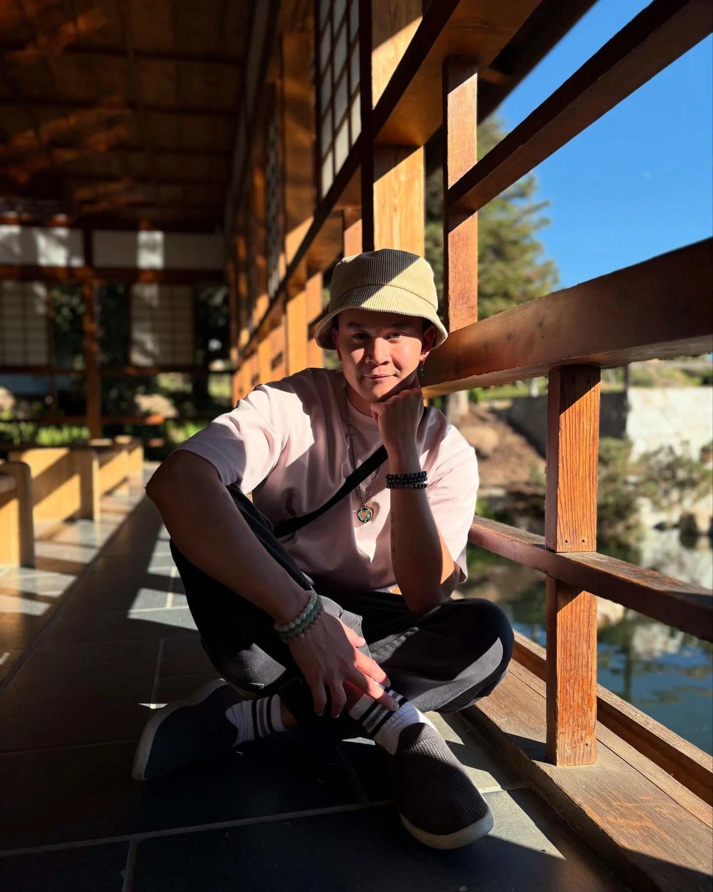 ✨ Mood board for the rest of the 2024

Hi I&rsquo;m Bryan! 

I like nature hikes and walks, 
the way the sun shines through the trees,
trees themselves 👼🏻

I like cozy Fall vibes and warm Spring air,
the way the wind glides and stills,
stillness it